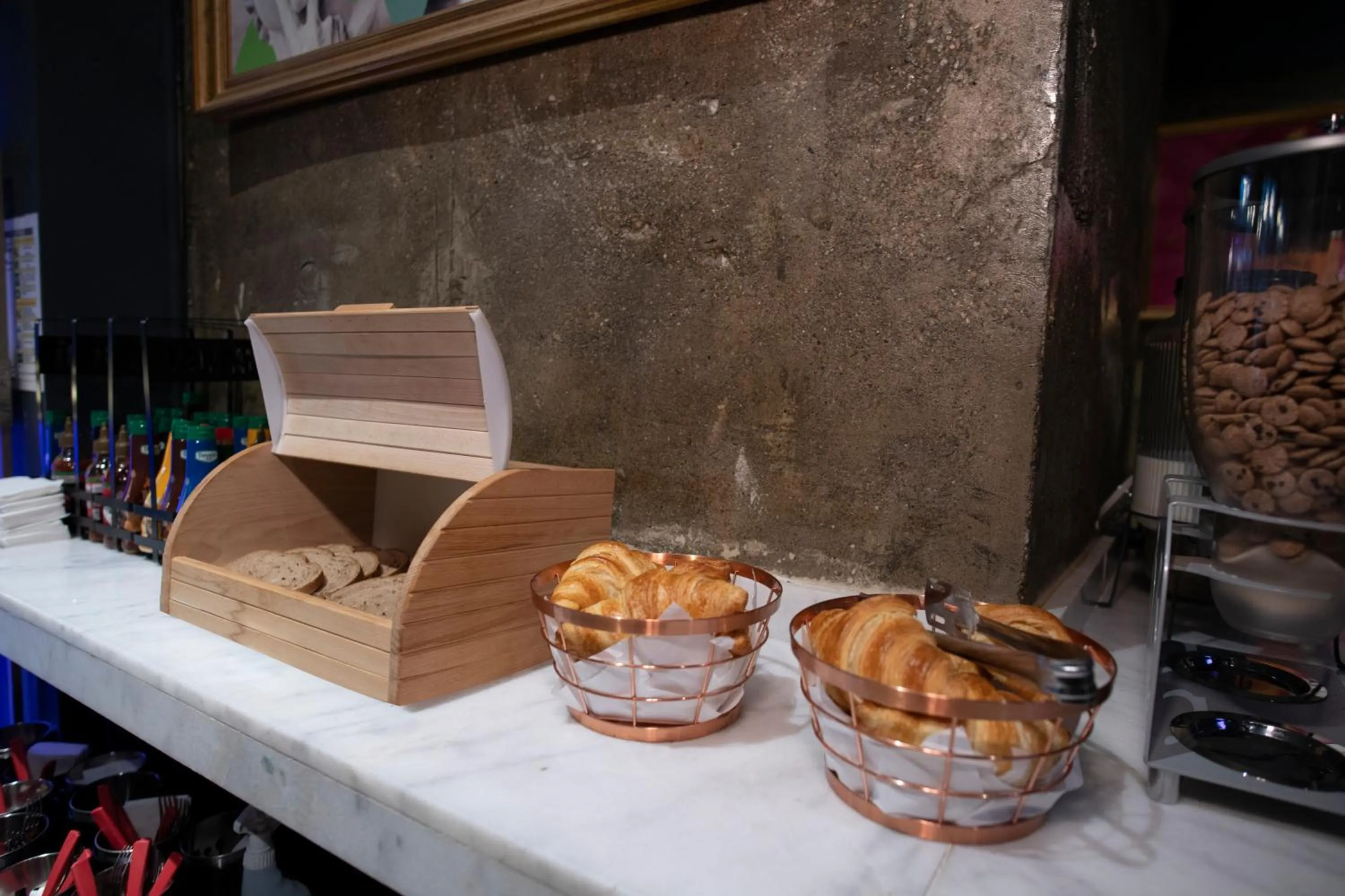 Breakfast in Hotel Forty One