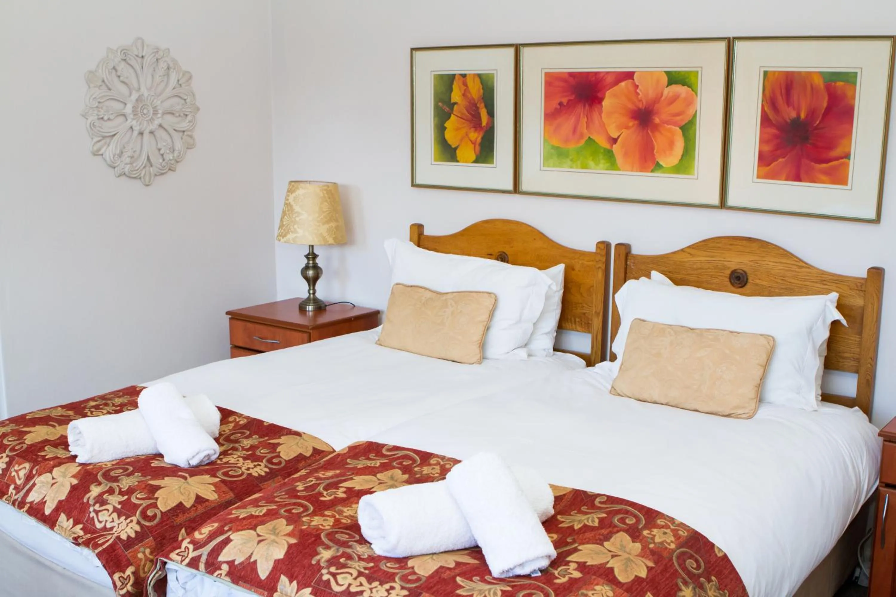 Bed in Cherry Berry Guest House