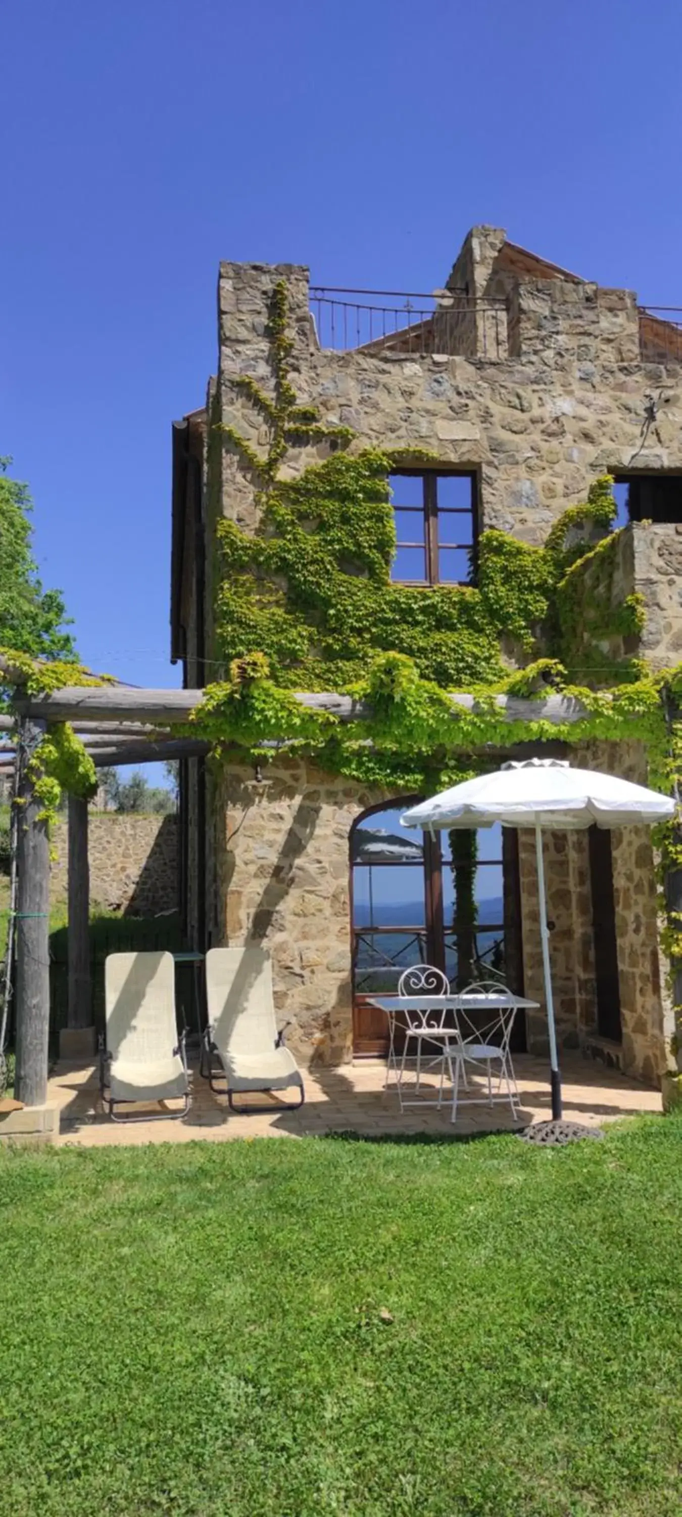 One-Bedroom Apartment in Castel Brunello One-Bedroom Apartment in Castel Brunello