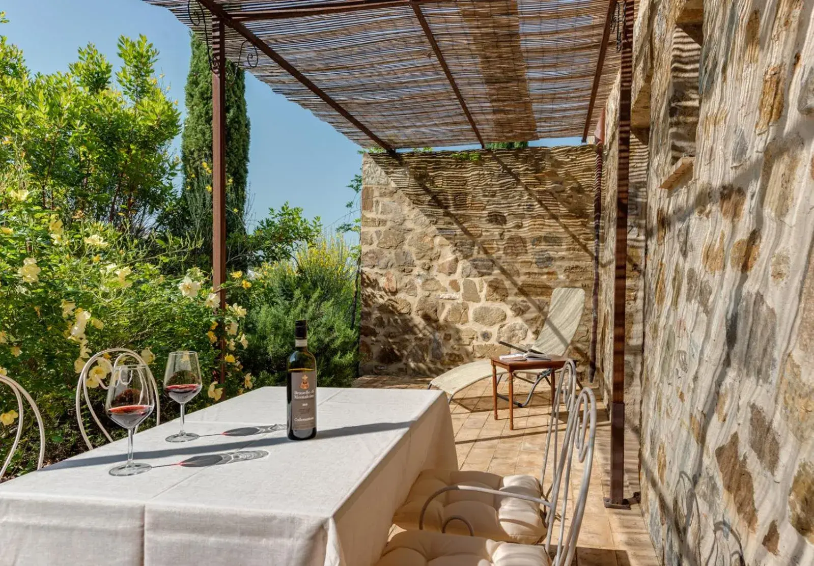 Two-Bedroom Apartment in Castel Brunello Two-Bedroom Apartment in Castel Brunello