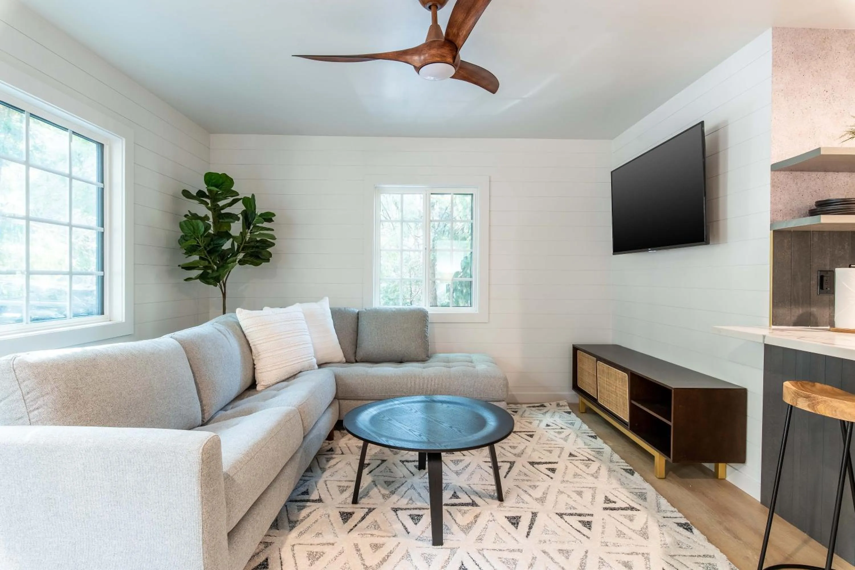 TV and multimedia in The Kingsley Hotel