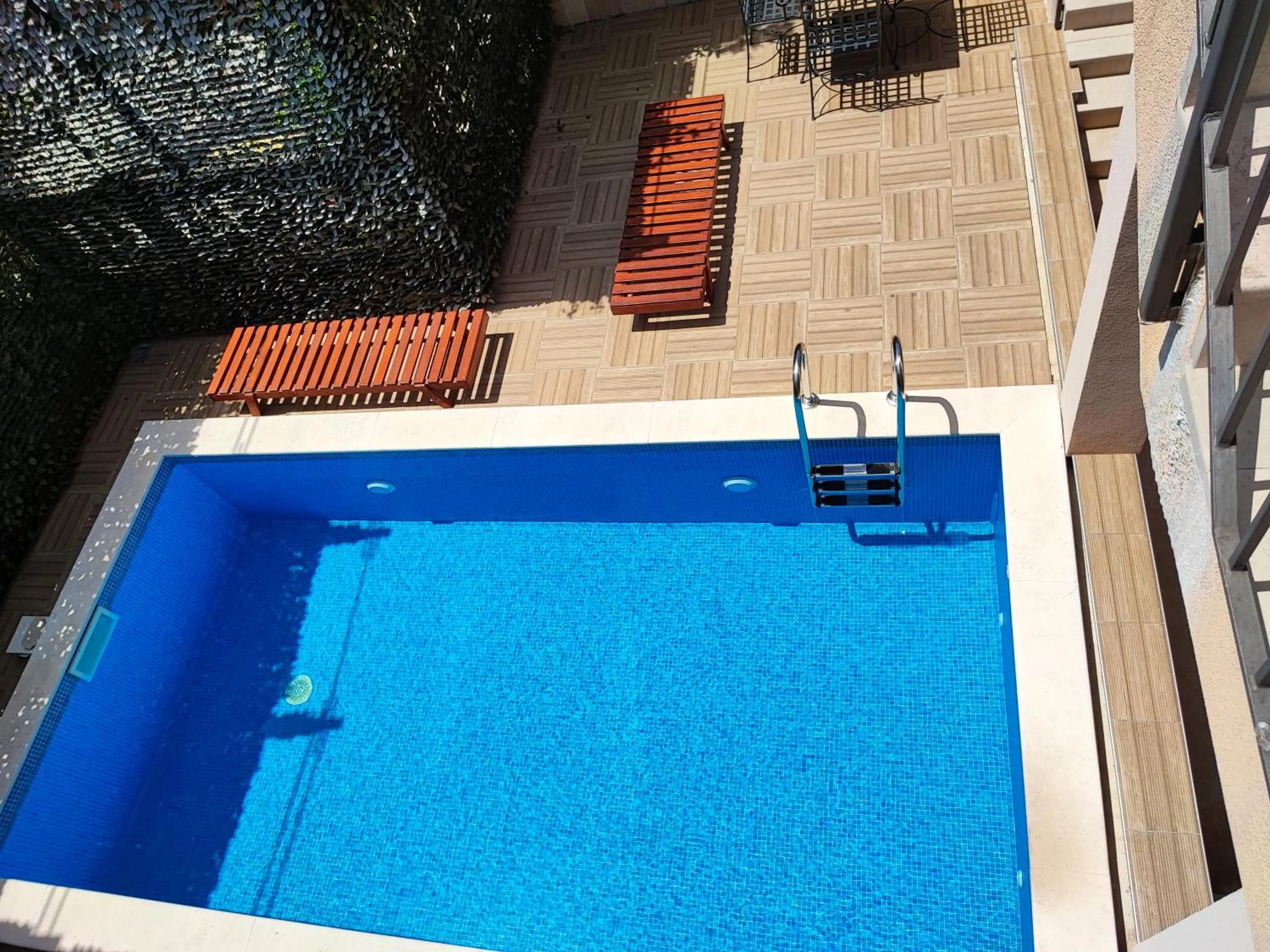 Swimming pool in Villa Vista Real
