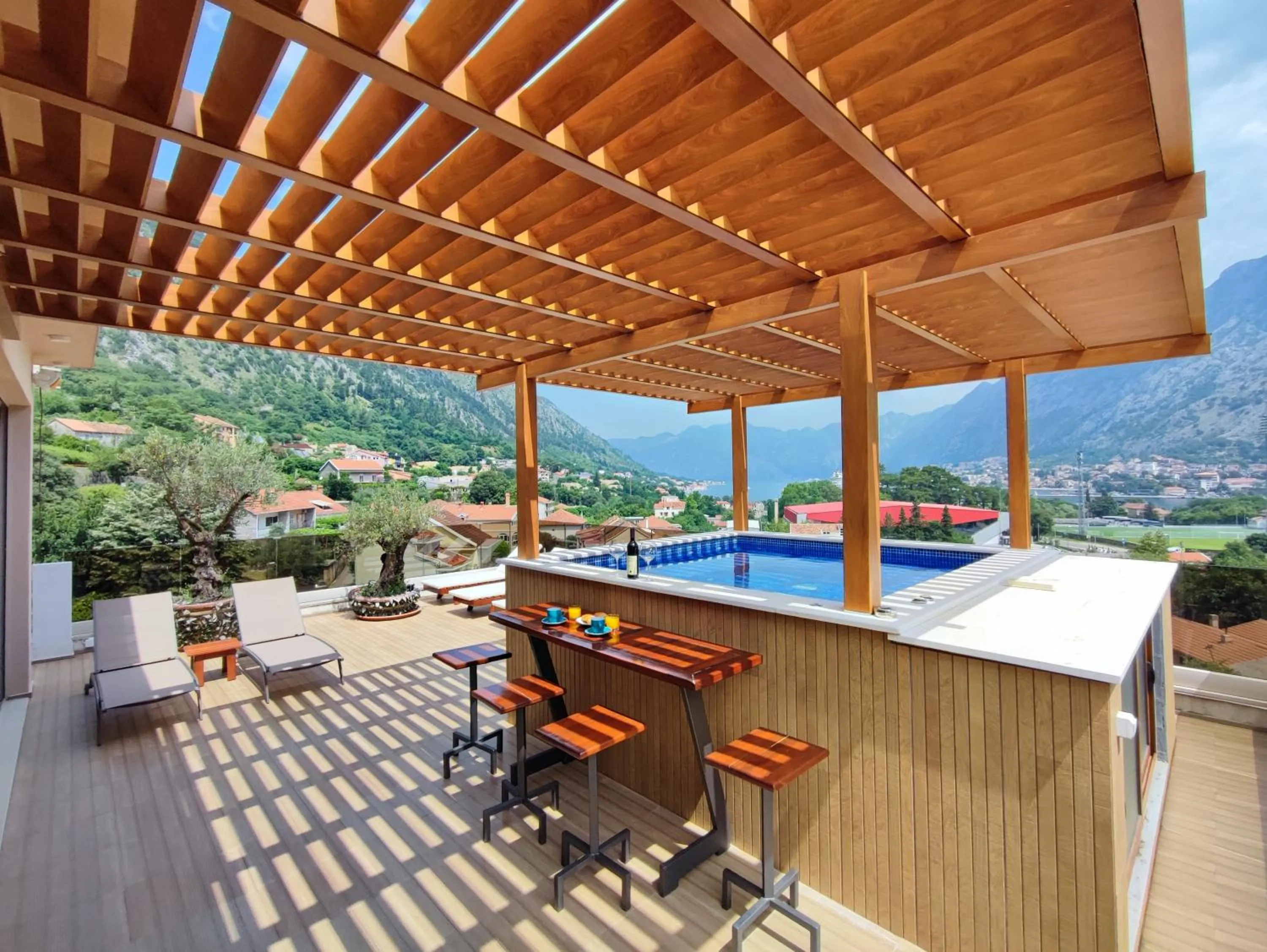 Hot Tub in Villa Vista Real