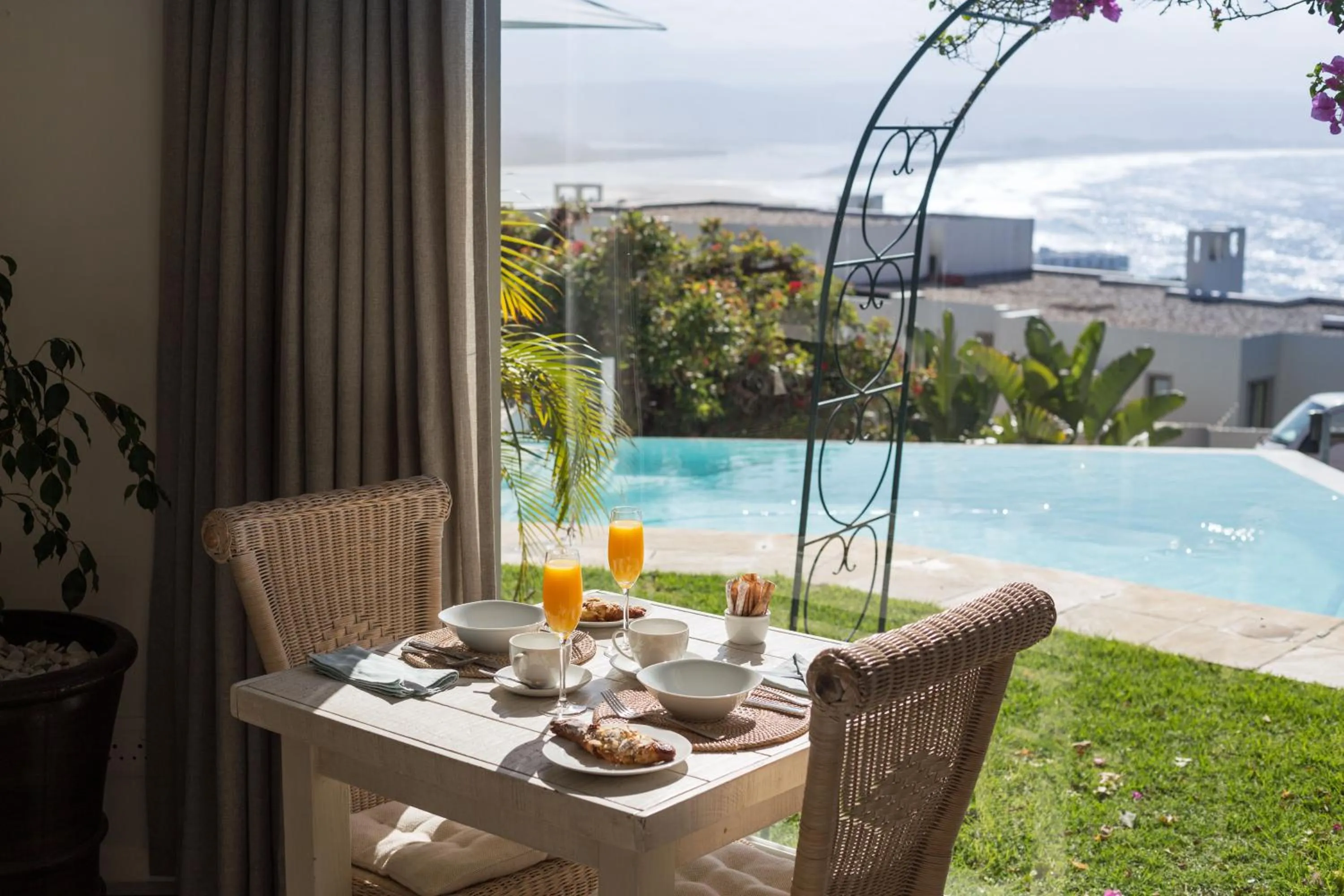 Natural landscape in Ocean Watch Guest House