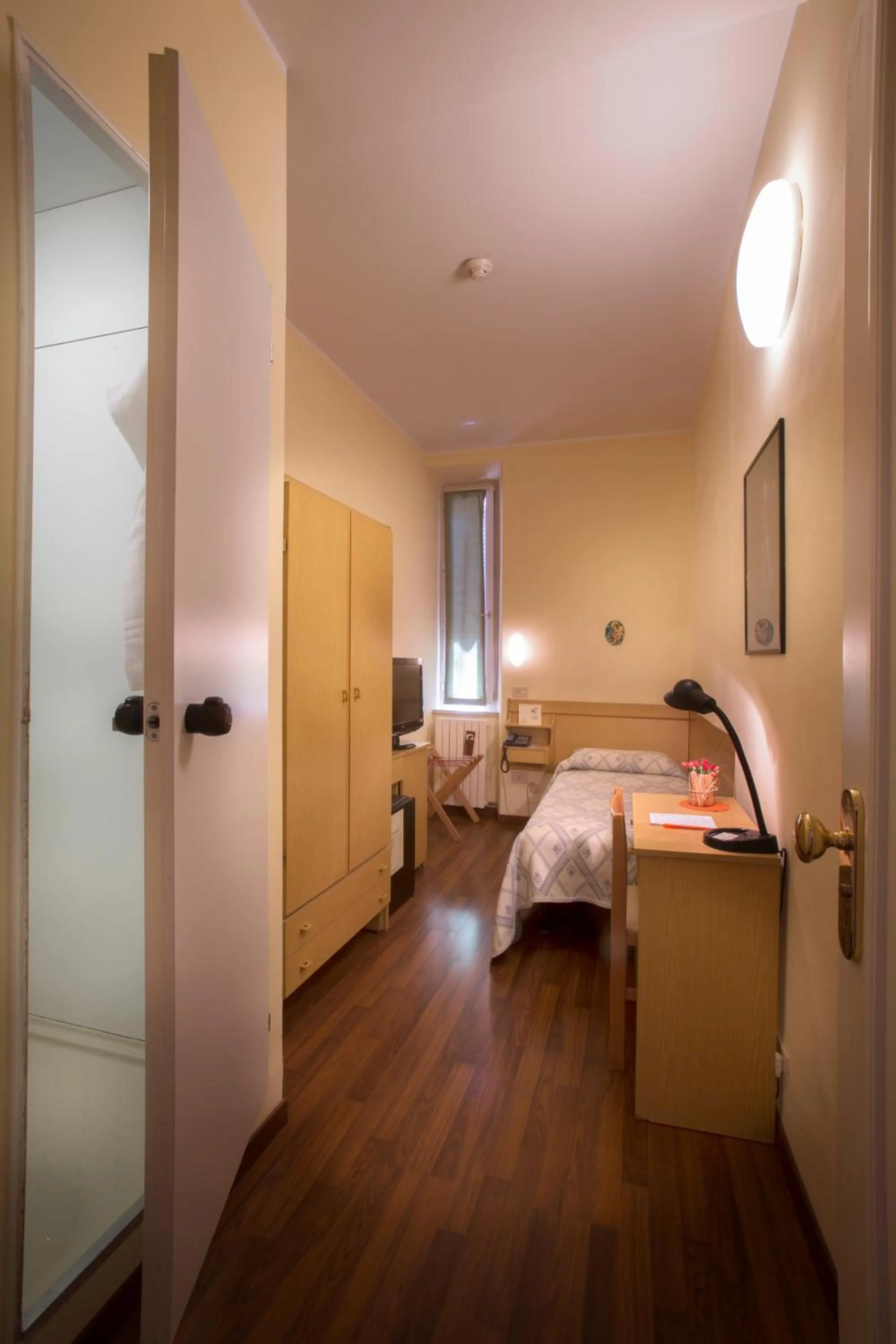 Photo of the whole room, Bed in Appartamenti Arena