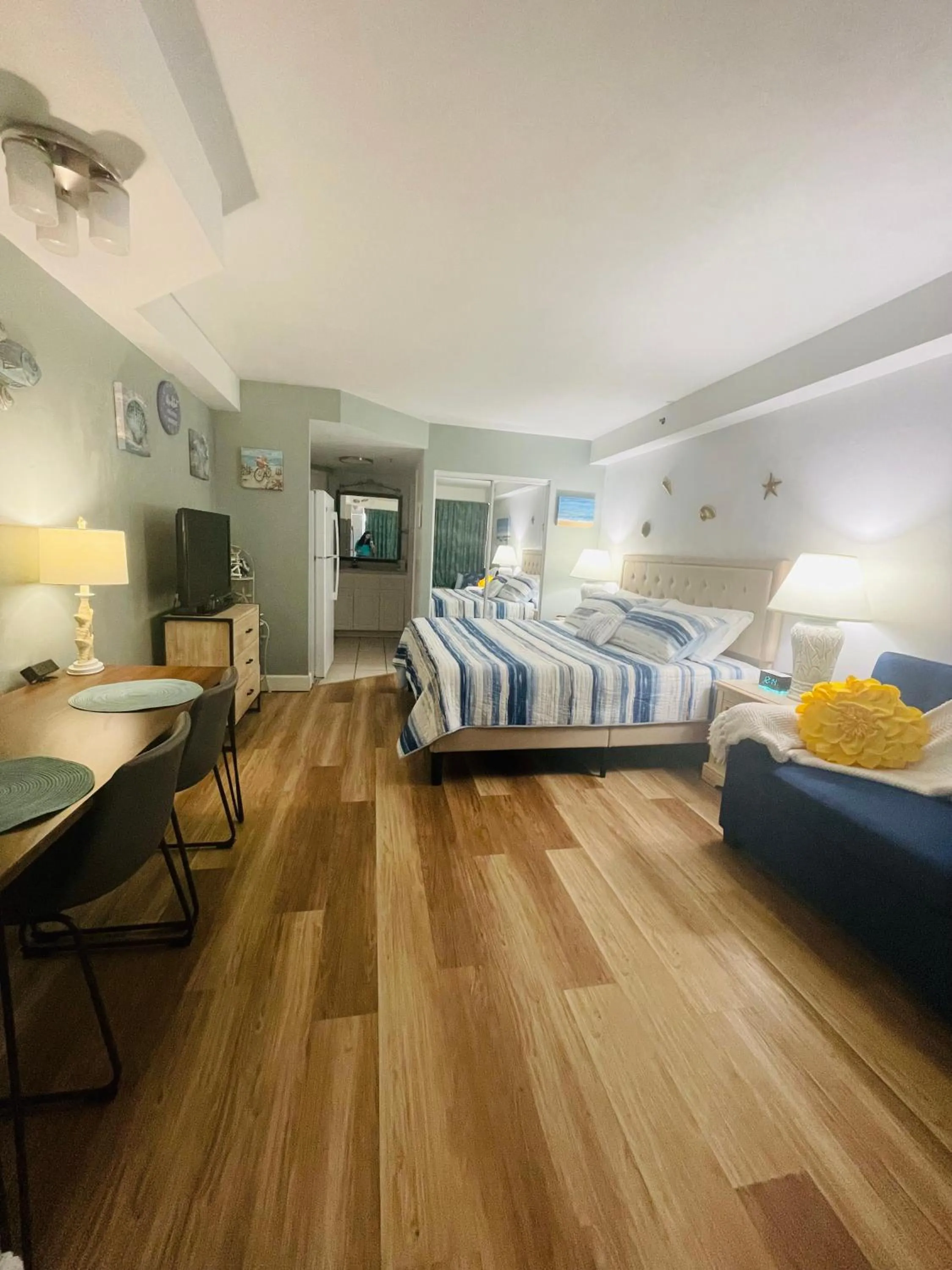 Photo of the whole room, Bed in Daytona Beach Resort Oceanfront CondoStudio