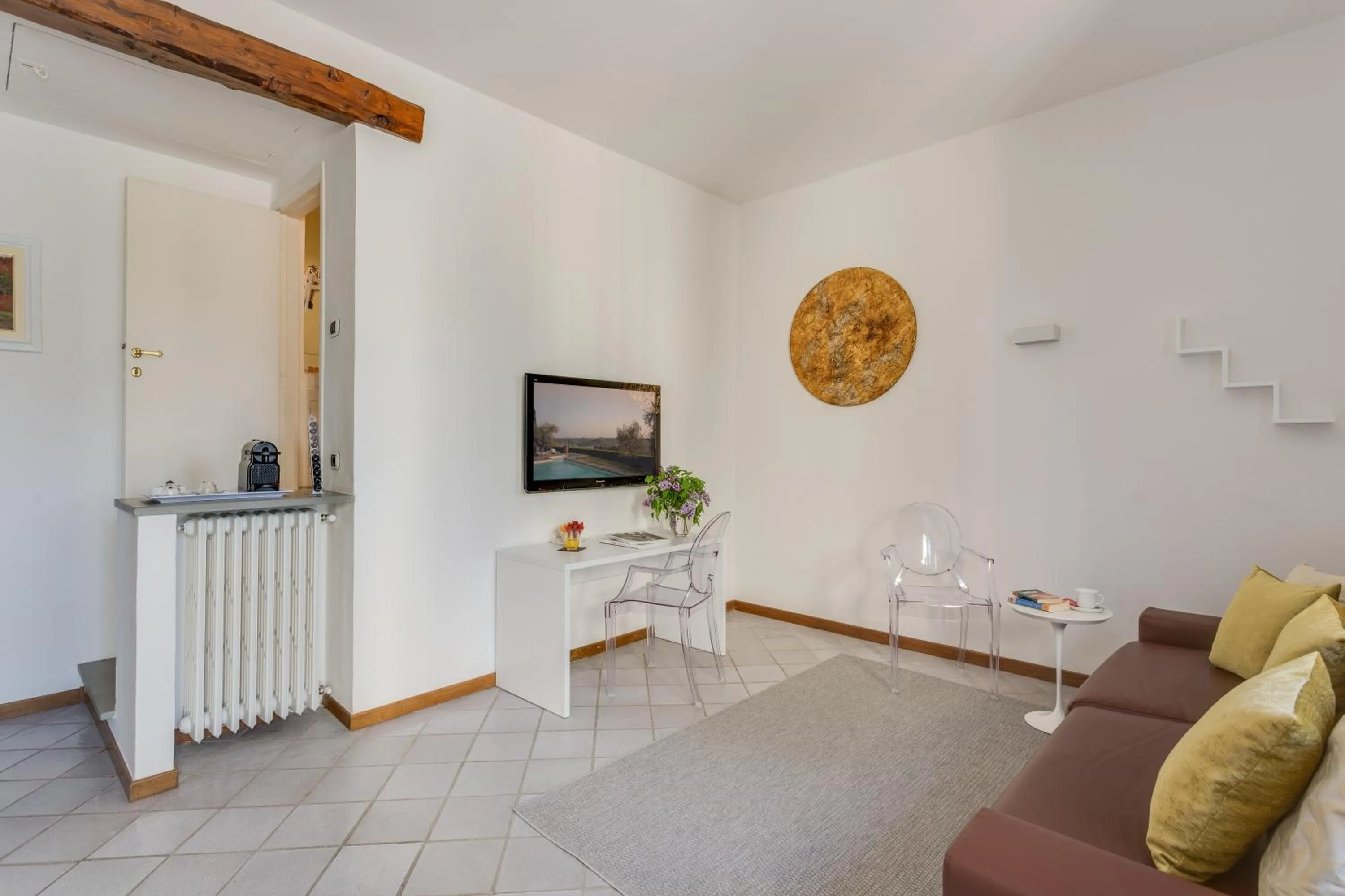 TV and multimedia in Villa I Barronci Resort & Spa