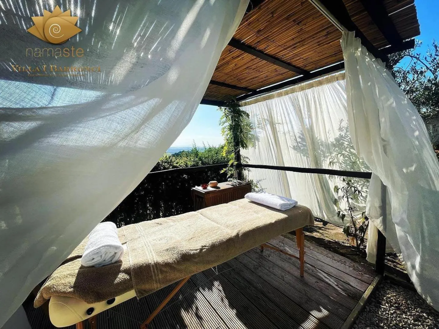 Massage in Villa I Barronci Resort & Spa