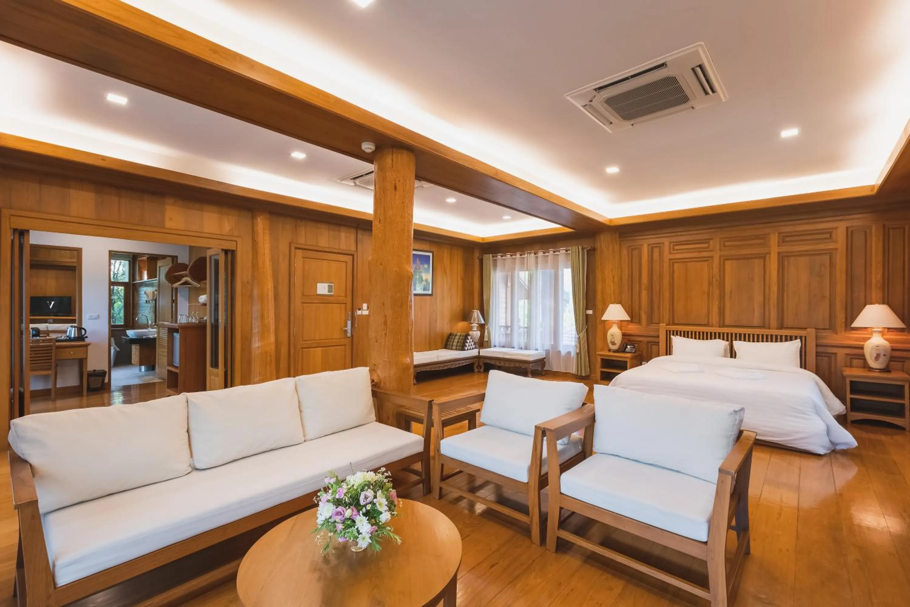 Bedroom, Bed in Vanasin Residence