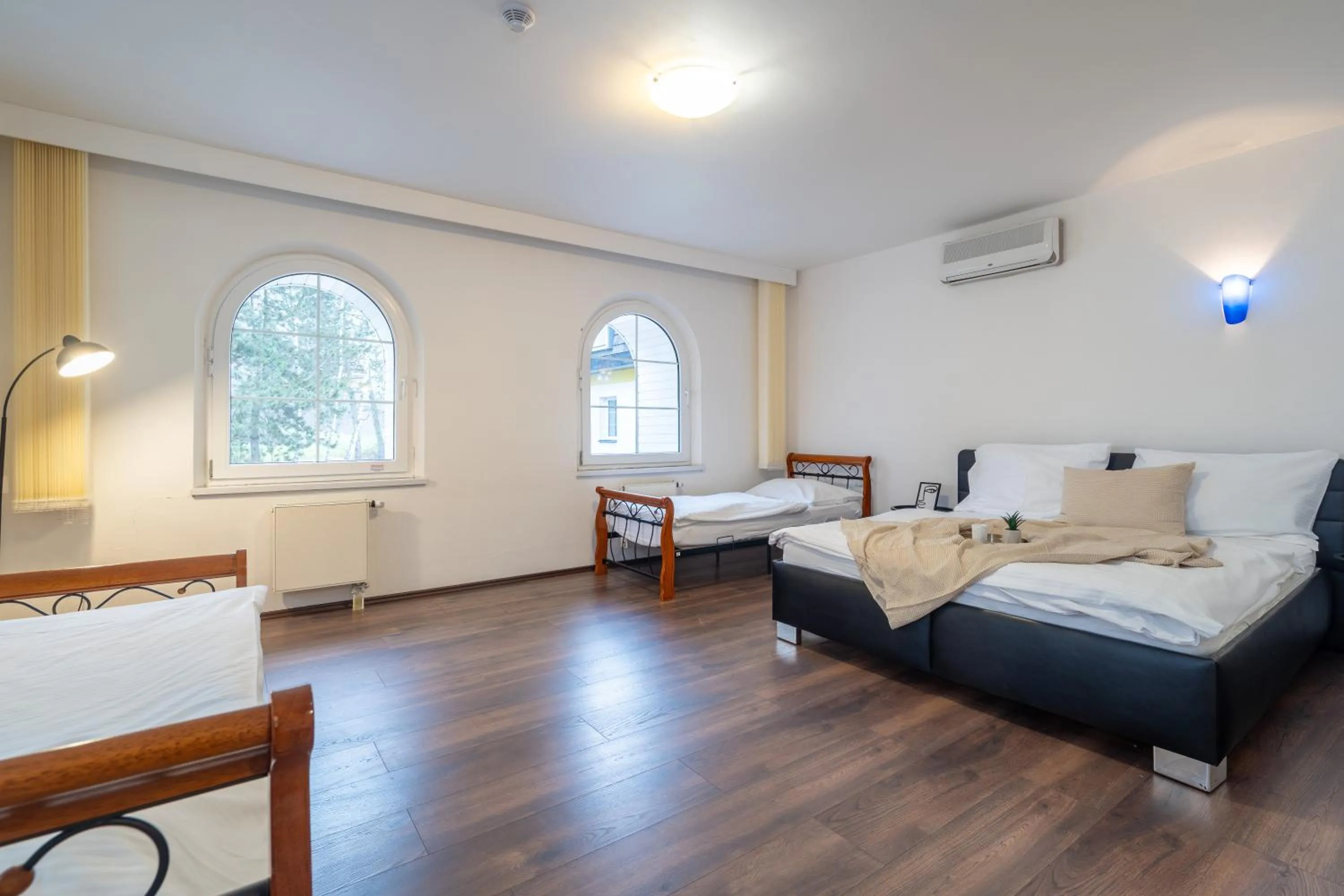 Bed in Hotel Garni Orlova