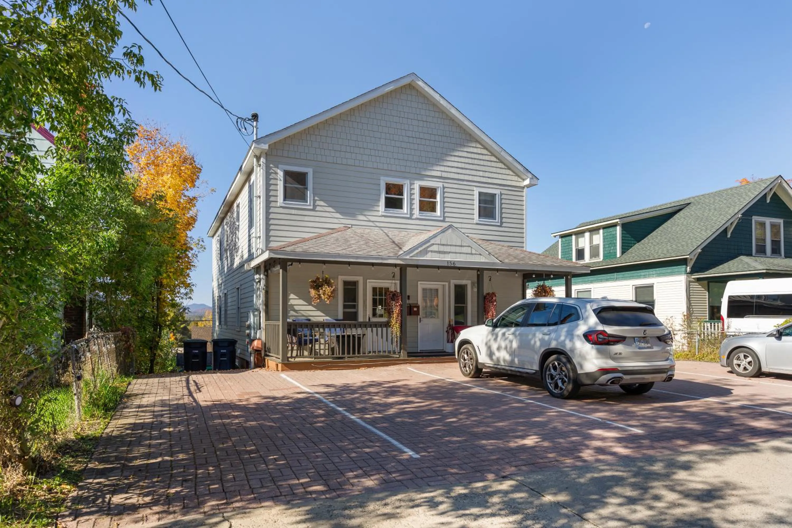 Property building in Amazing Mountain Views Lake Placid & 1980 Olympic Center