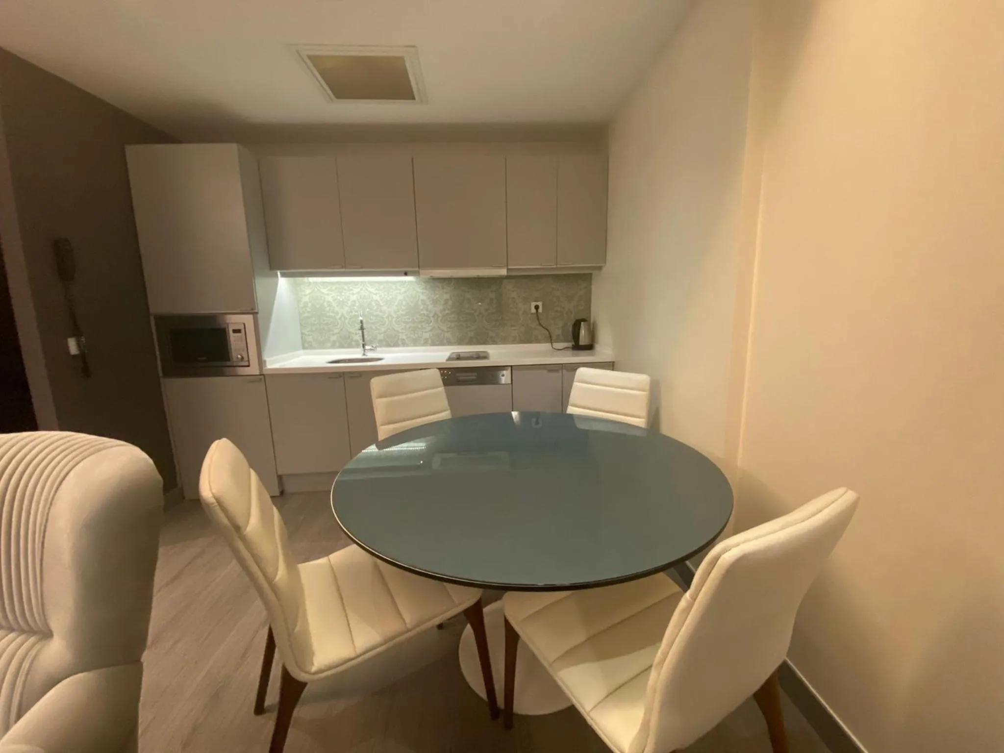 Kitchen or kitchenette in Star of İstanbul Residence