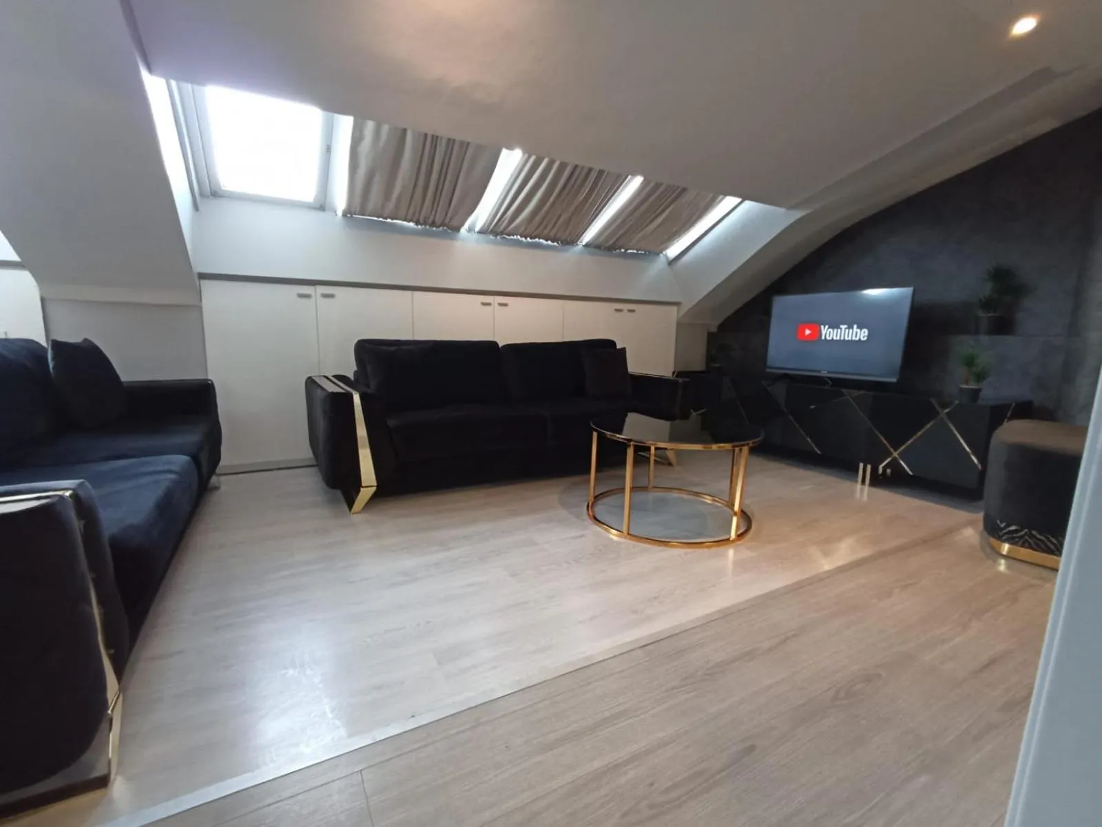 Communal lounge/ TV room in Star of İstanbul Residence