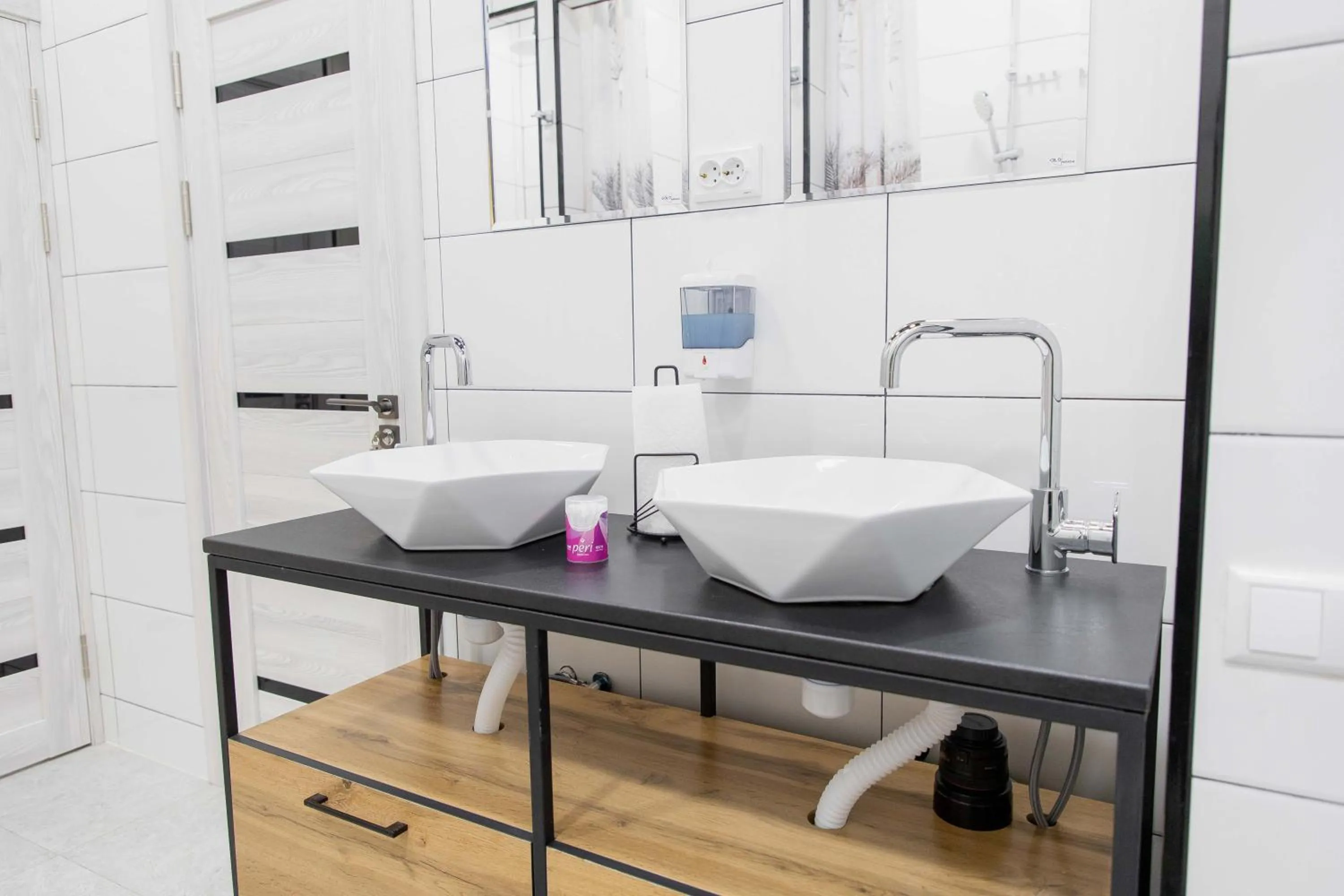 Safarov's Family Hostel