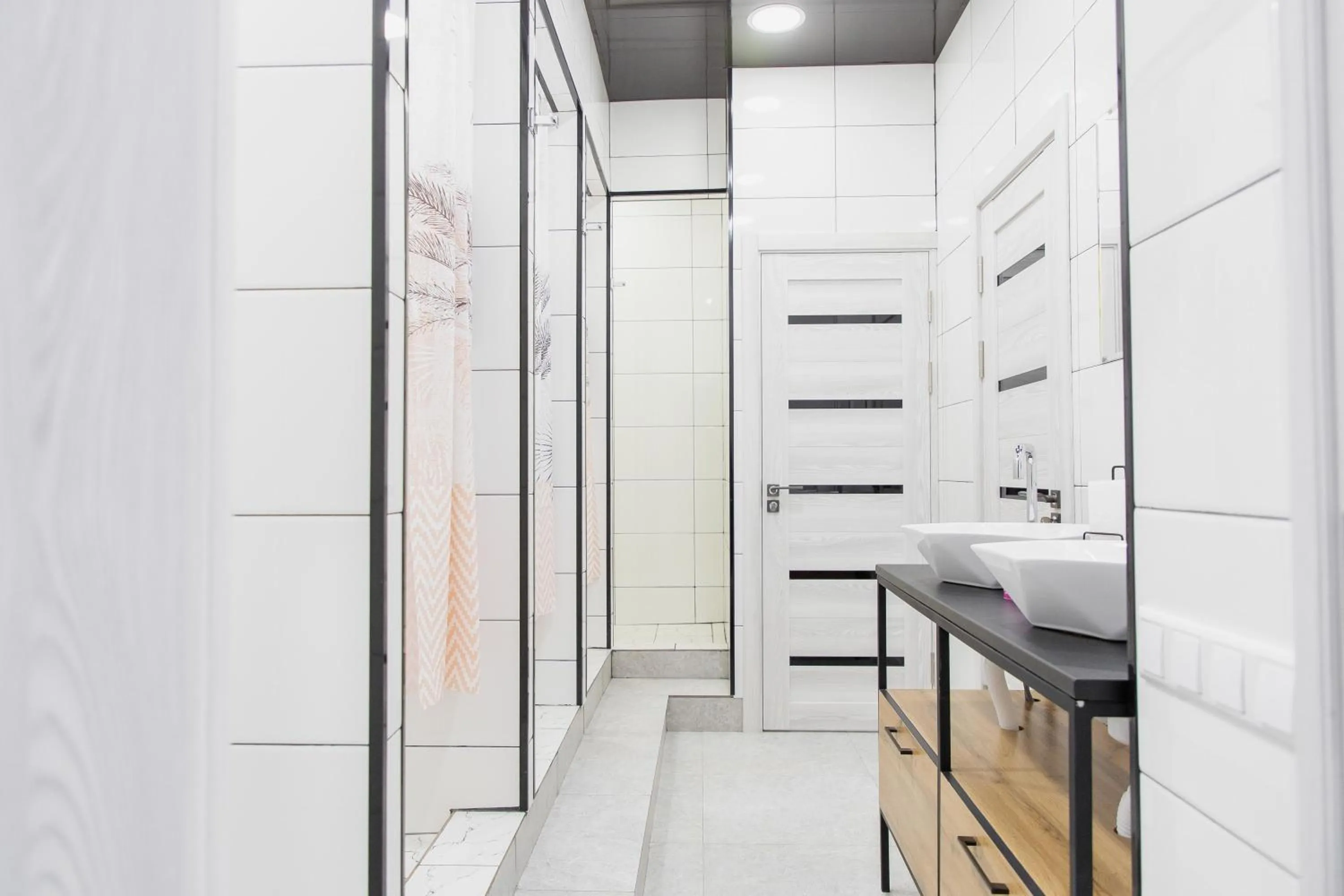 Safarov's Family Hostel