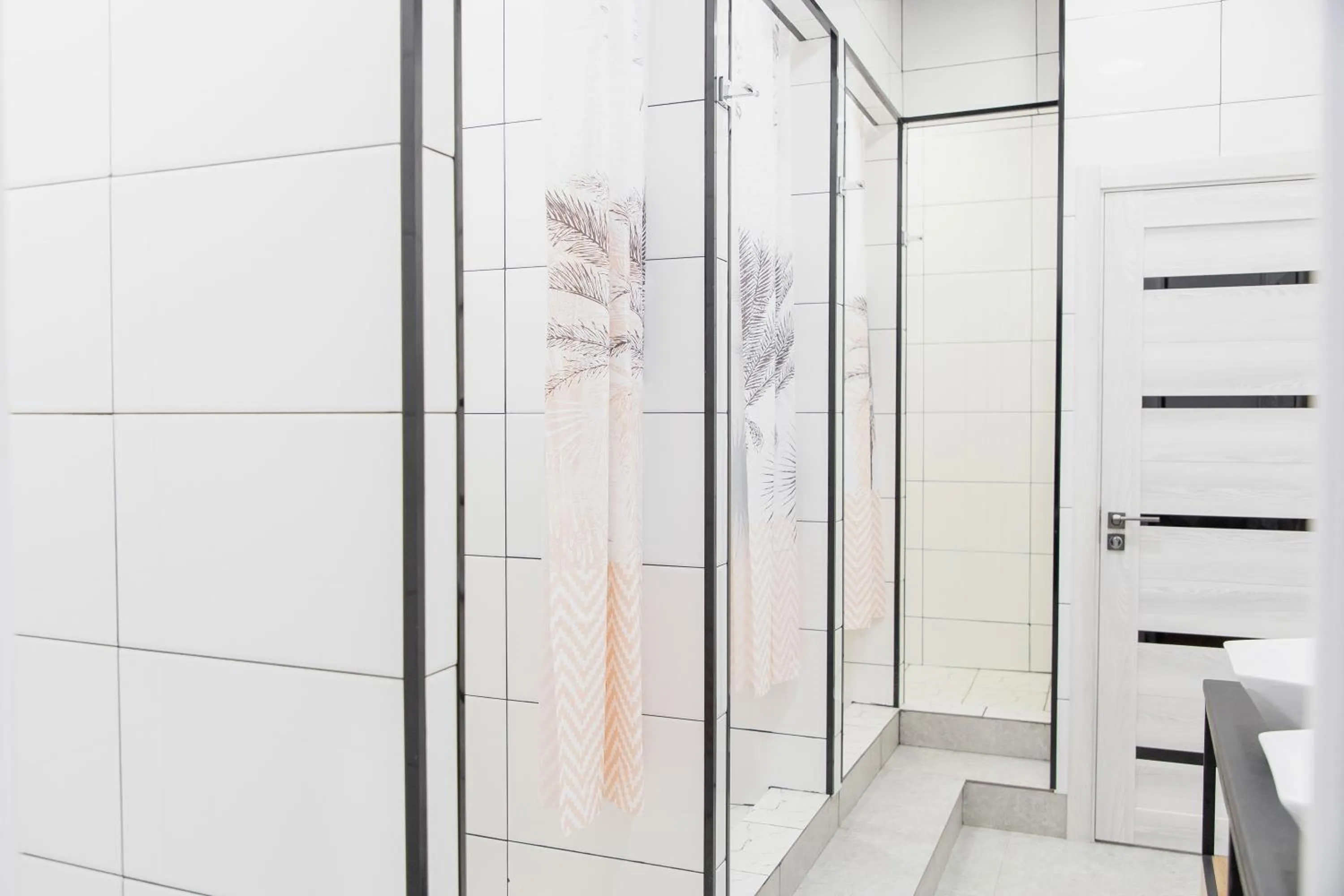 Safarov's Family Hostel