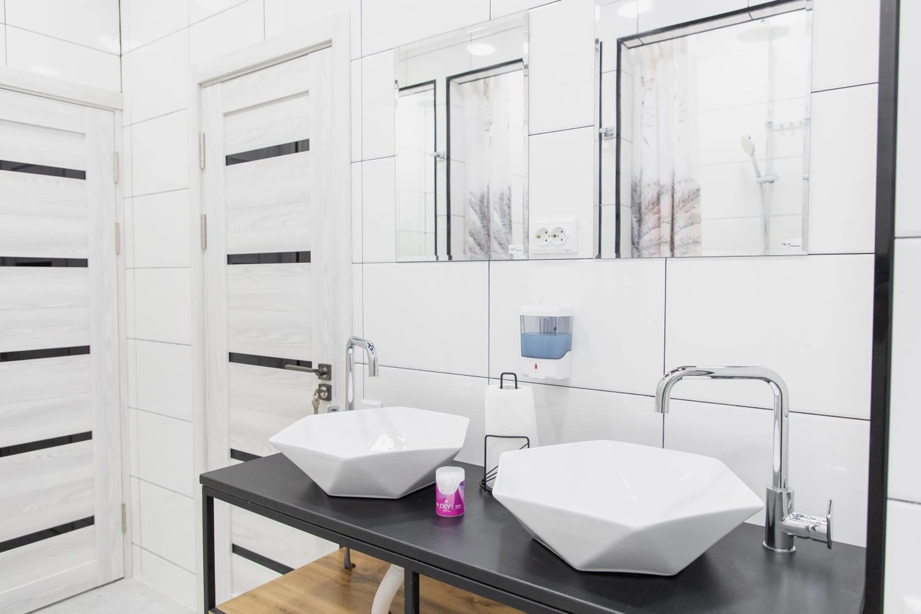 Bathroom in Safarov's Family Hostel