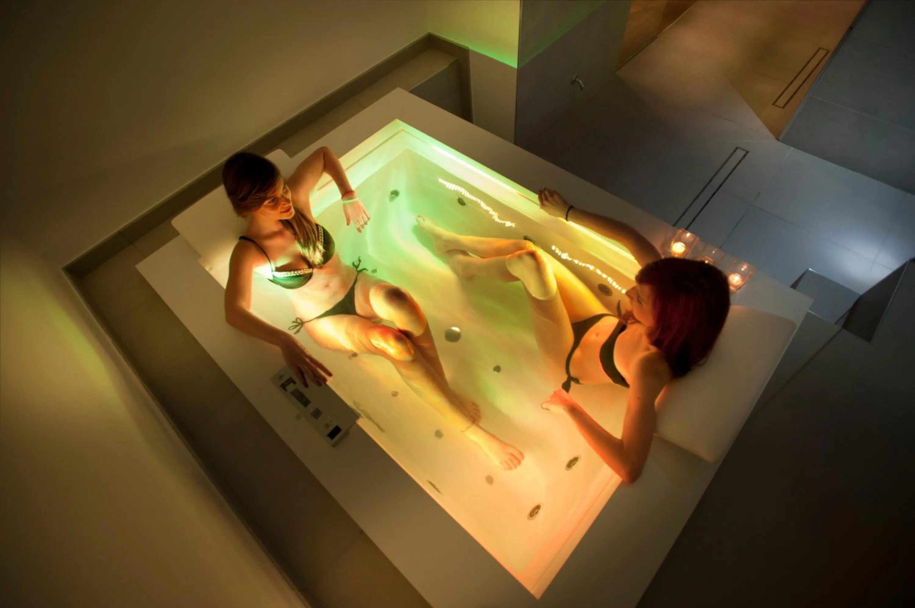 Hot Tub in Corte Gondina Boutique Hotel