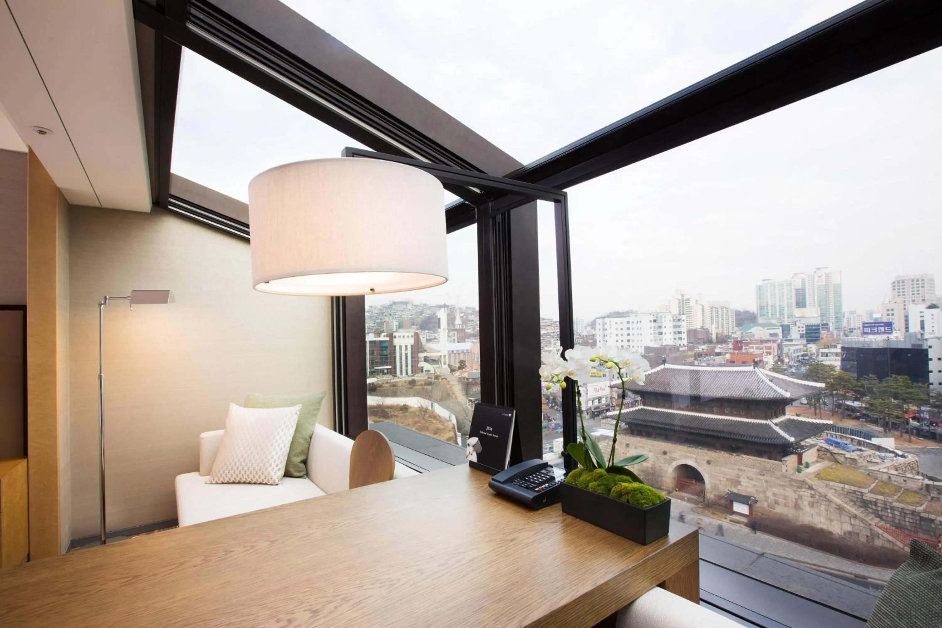 Photo of the whole room in JW Marriott Dongdaemun Square Seoul