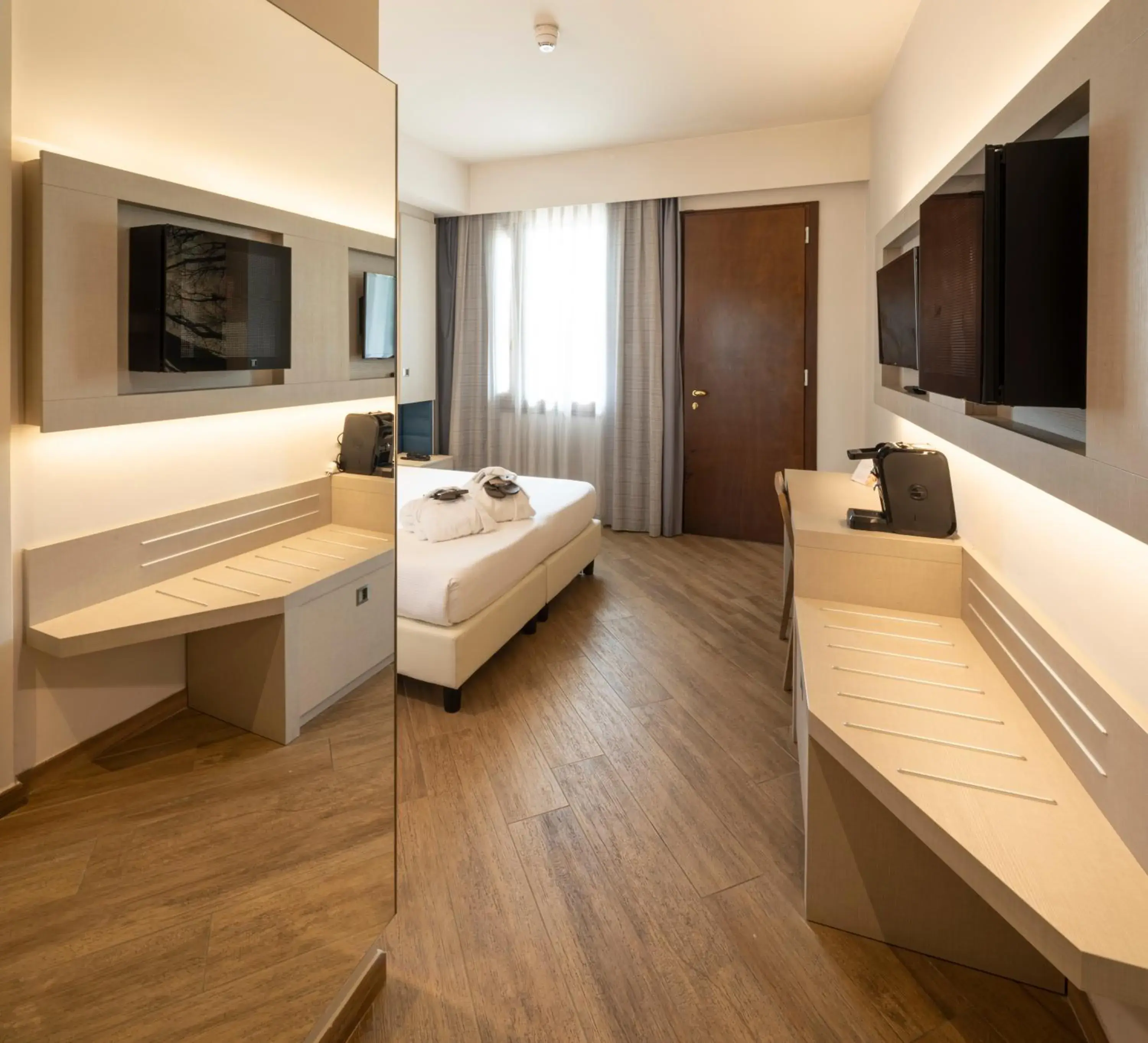 Bedroom, Bed in Hotel Horizon Wellness & Spa Resort - Best Western Signature Collection Bedroom, Bed in Hotel Horizon Wellness & Spa Resort - Best Western Signature Collection