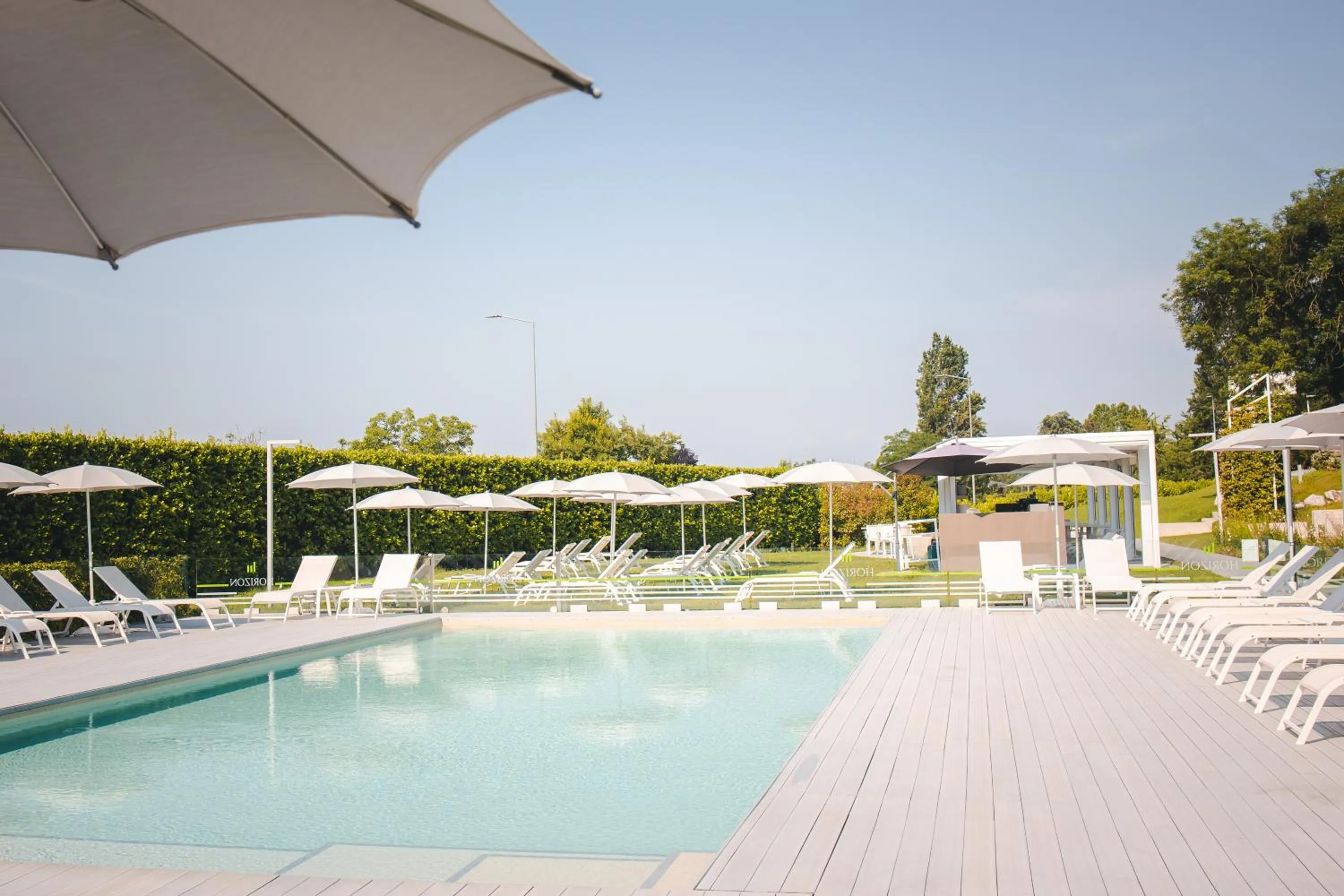 Swimming pool in Hotel Horizon Wellness & Spa Resort - Best Western Signature Collection