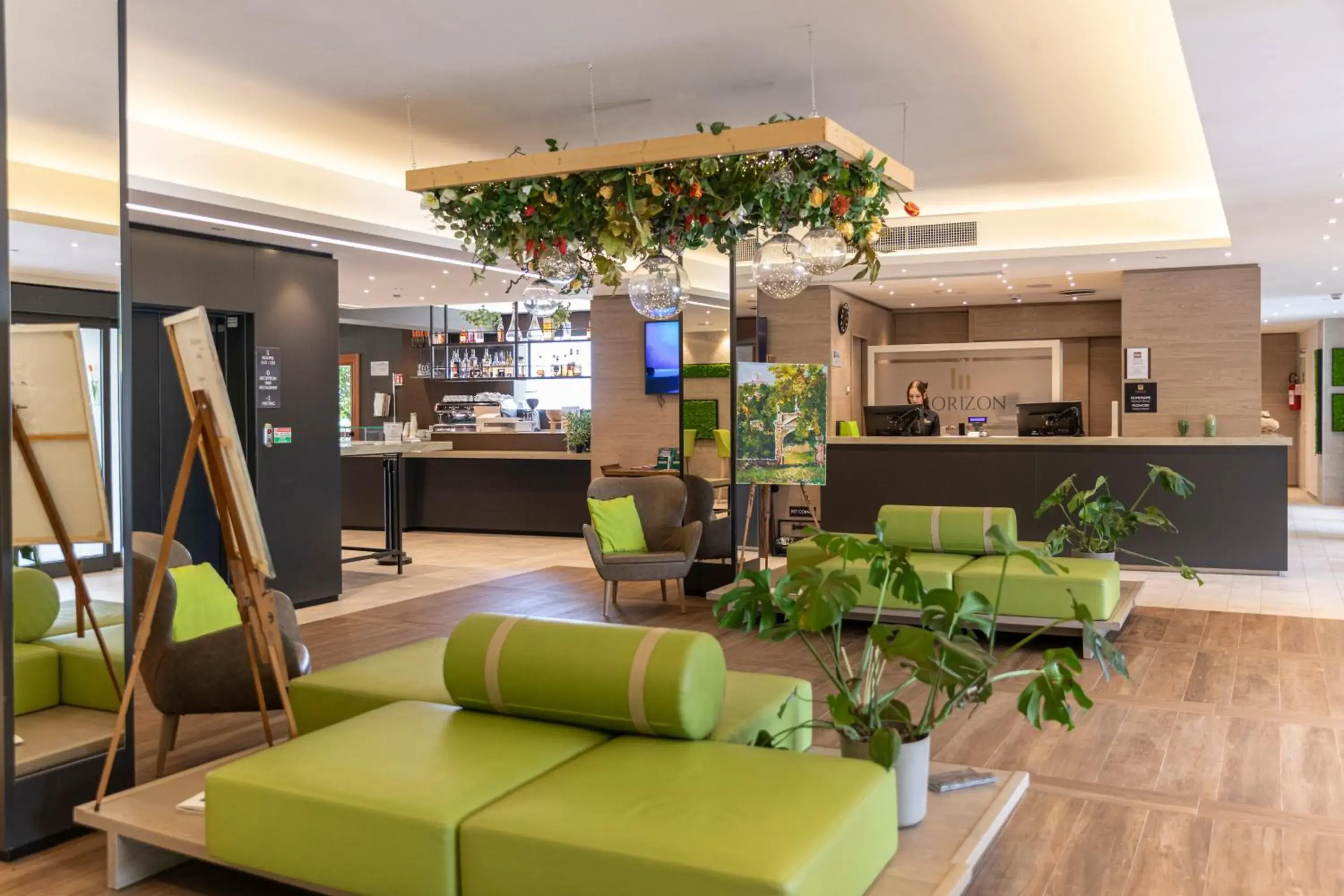 Lobby or reception in Hotel Horizon Wellness & Spa Resort - Best Western Signature Collection Lobby or reception in Hotel Horizon Wellness & Spa Resort - Best Western Signature Collection