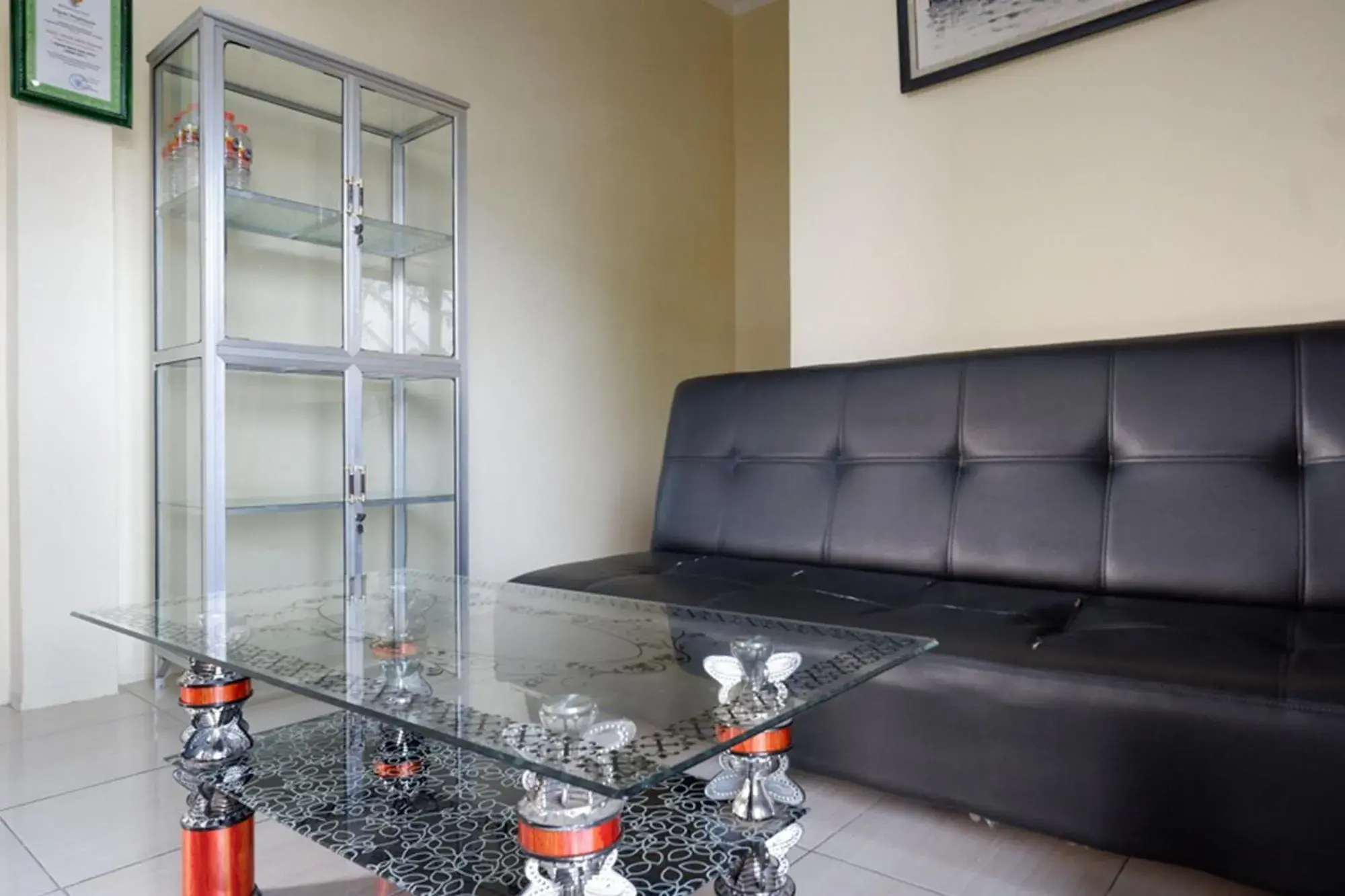 RedDoorz Syariah near Alun Alun Pacitan 2 RedDoorz Syariah near Alun Alun Pacitan 2