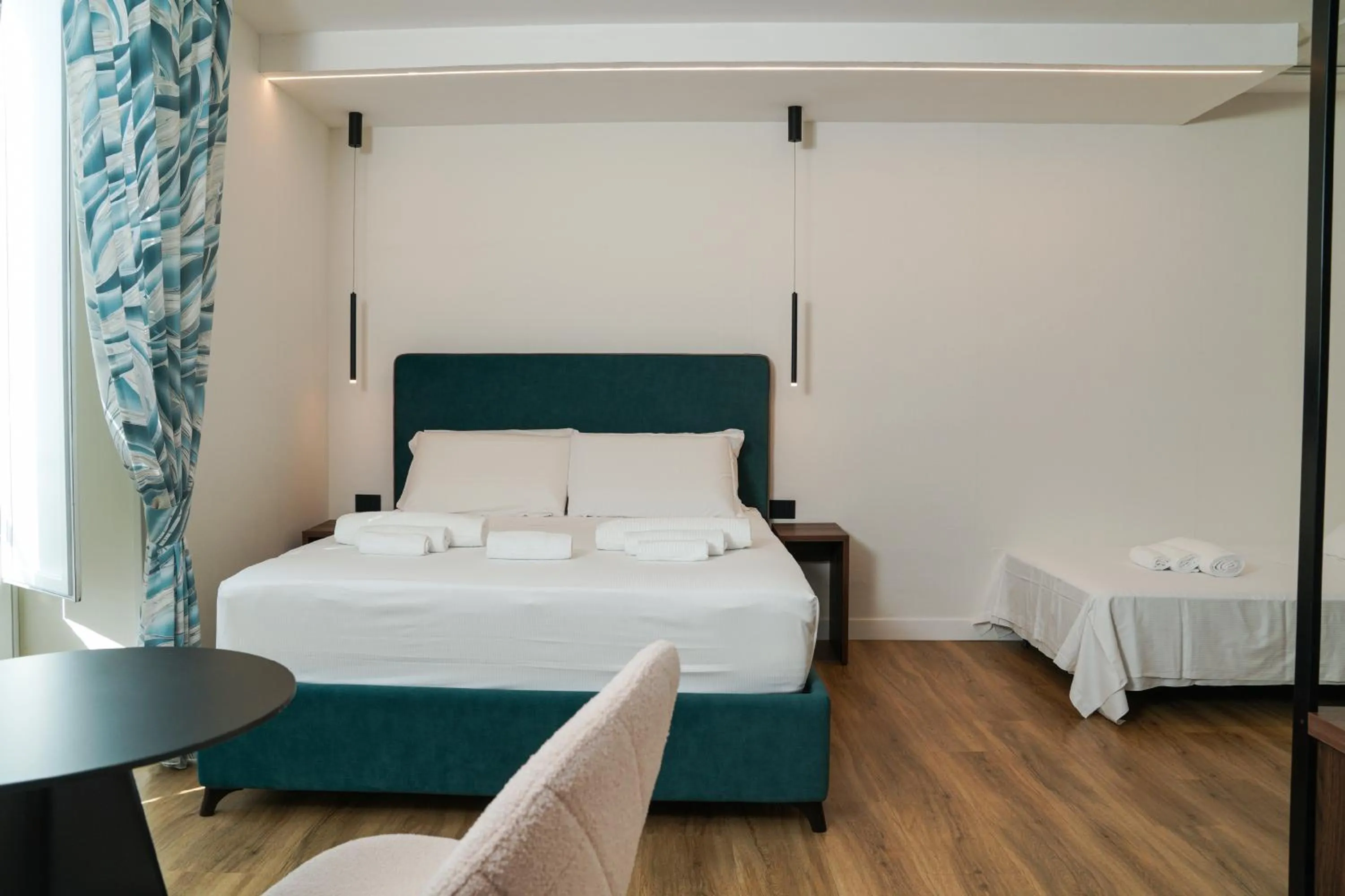 Bedroom, Bed in Hotel Il Tesoro Pompeiano