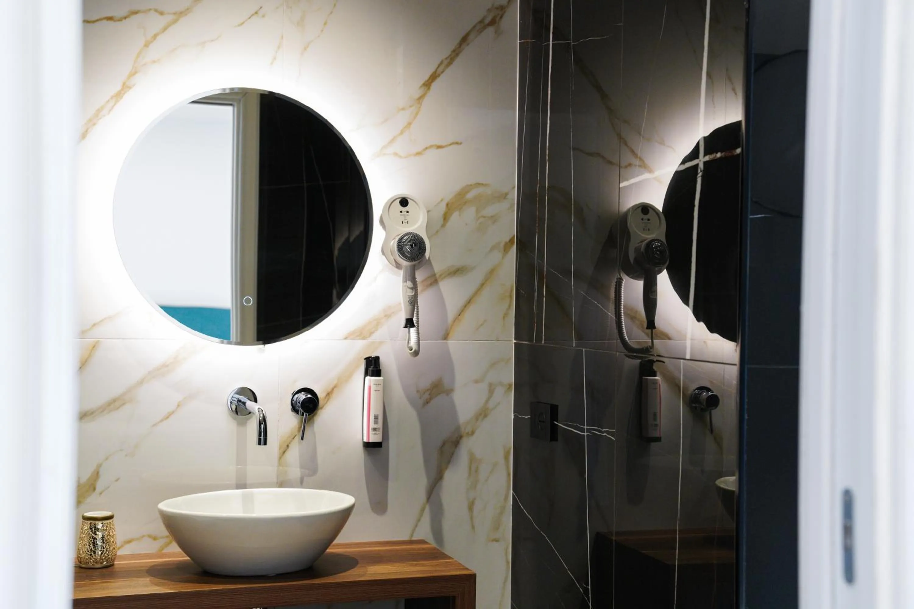 Bathroom in Hotel Il Tesoro Pompeiano