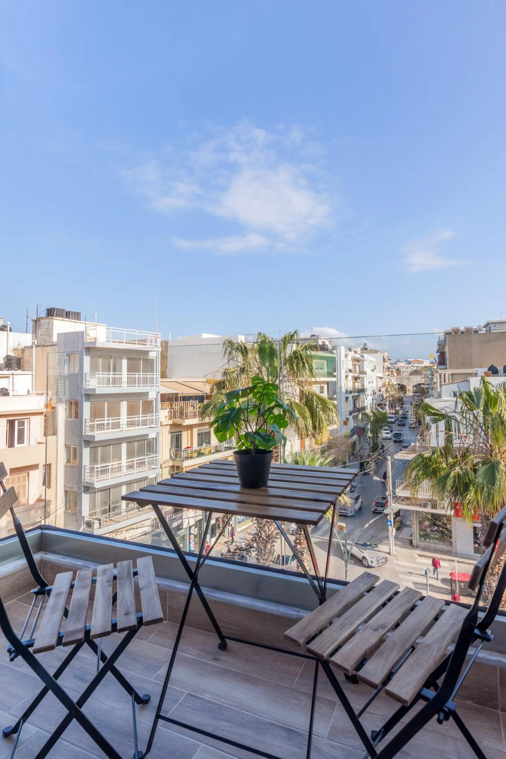 Balcony/Terrace in Raise Kornarou City Stay