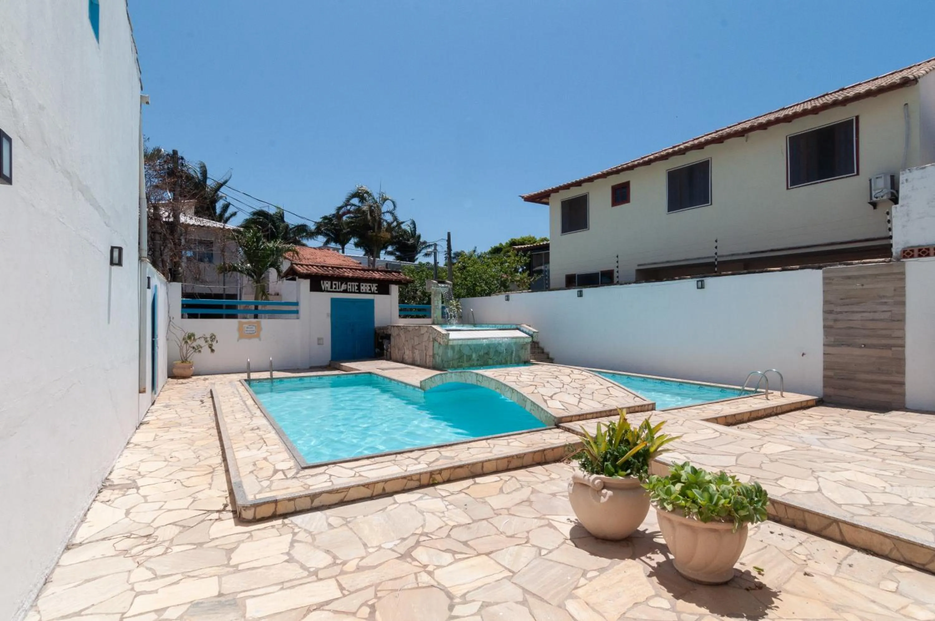 Swimming pool in Pousada Mar de Geribá