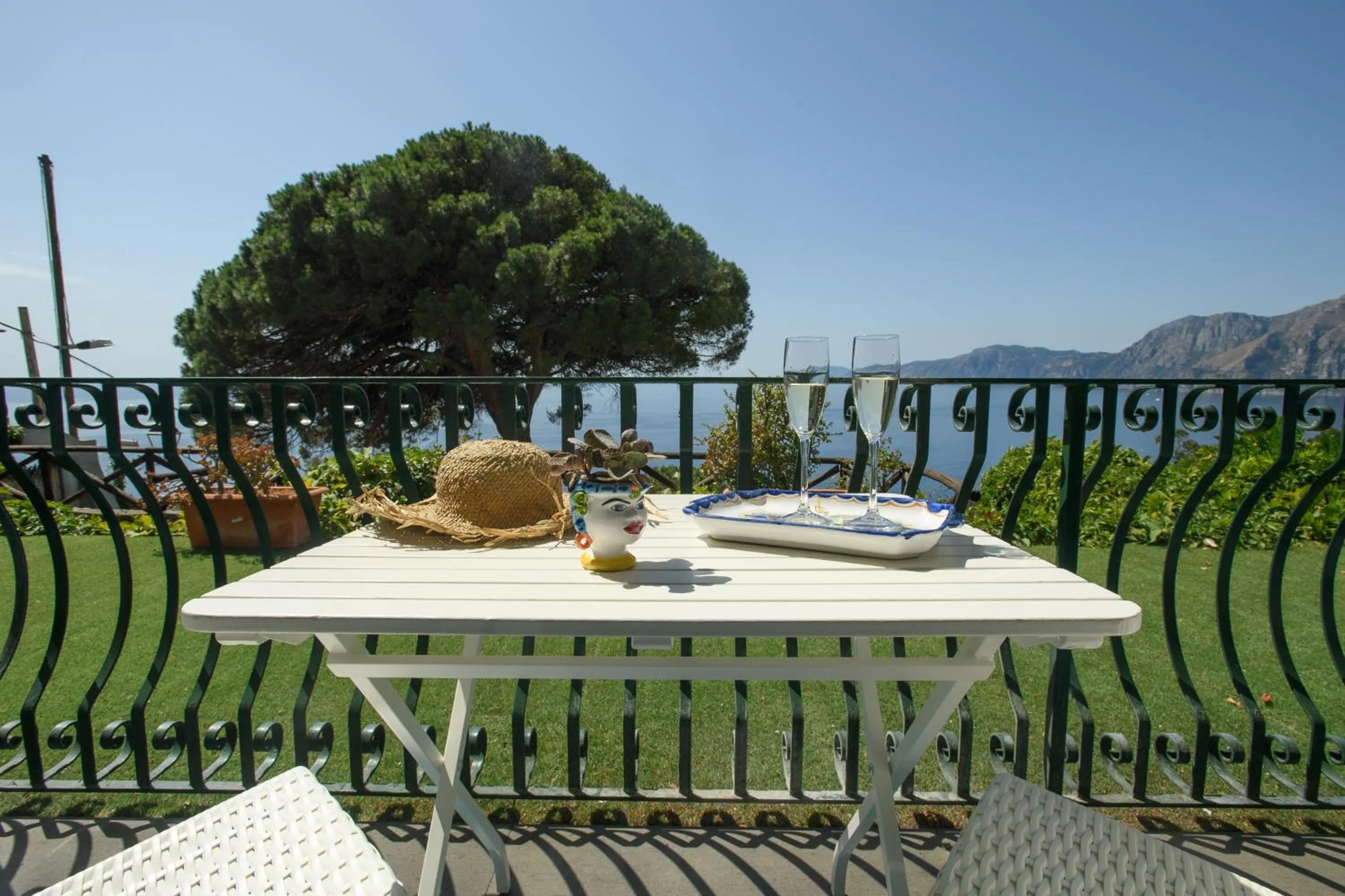 Sea view in Hotel Il Pino