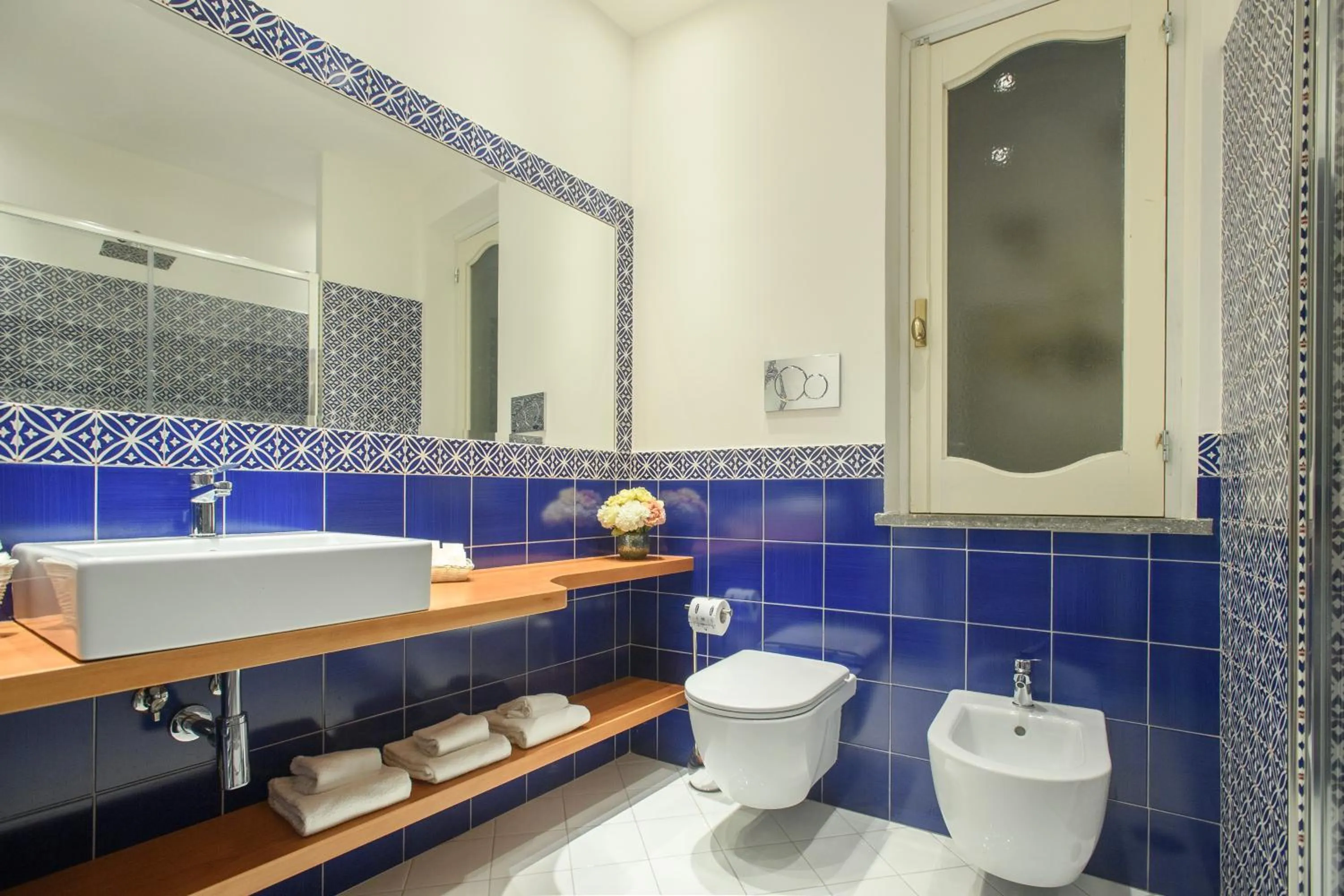 Shower in Hotel Il Pino