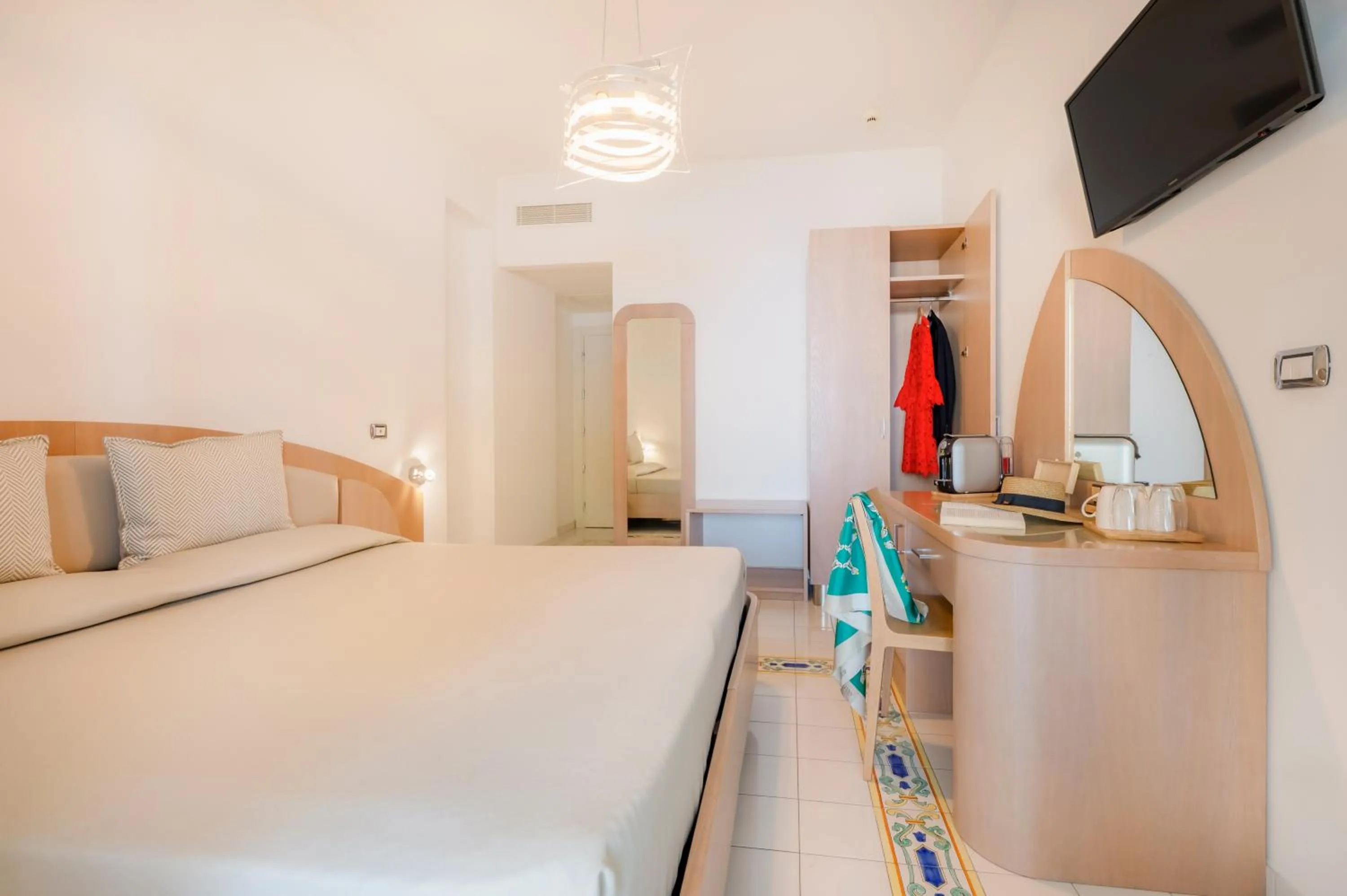 Bed in Hotel Il Pino