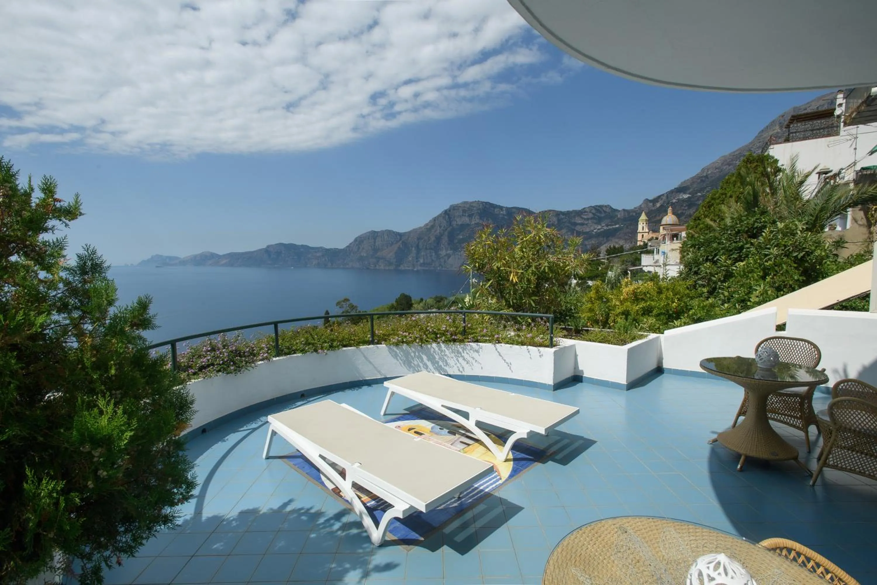 Patio in Hotel Il Pino
