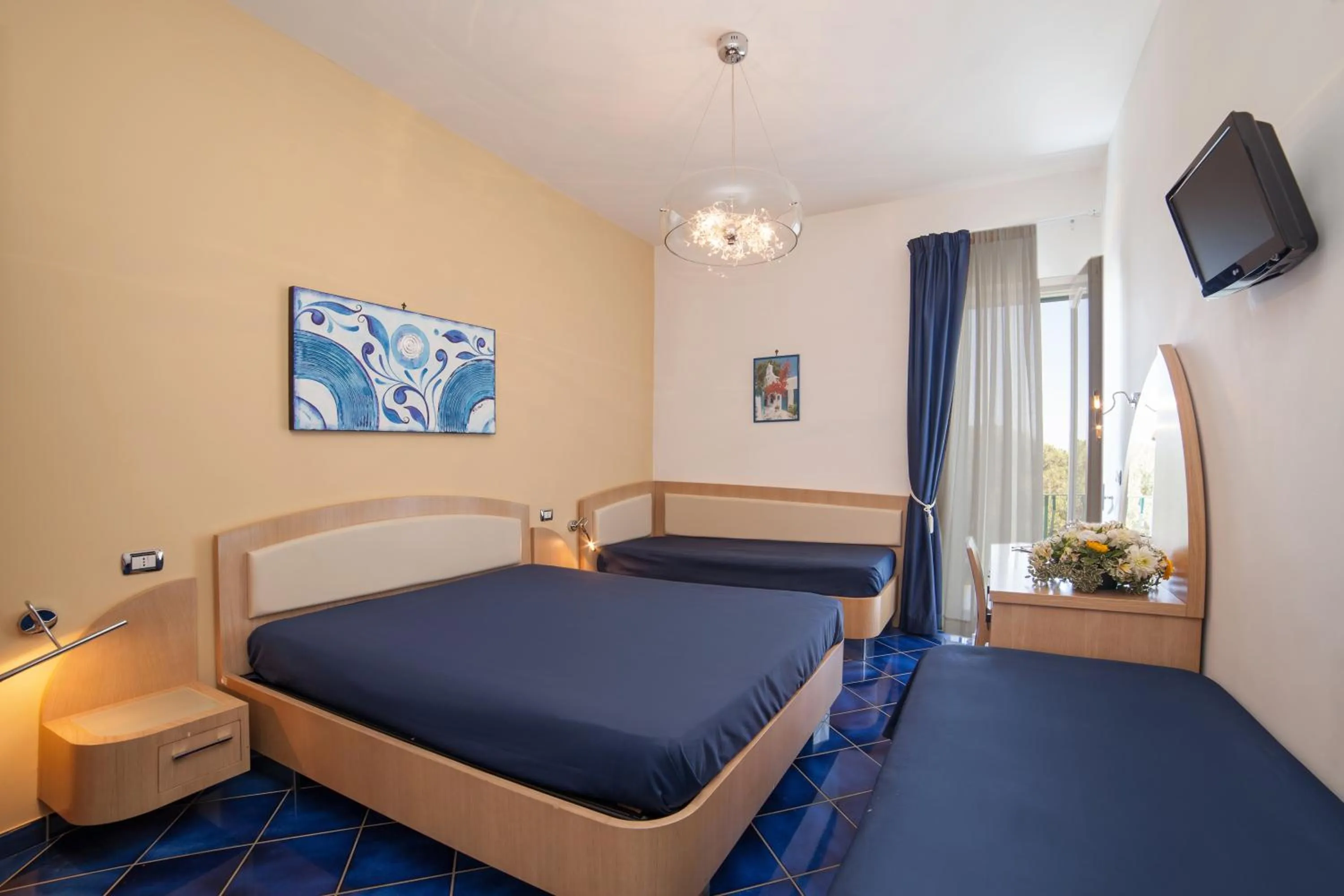 Bed in Hotel Il Pino