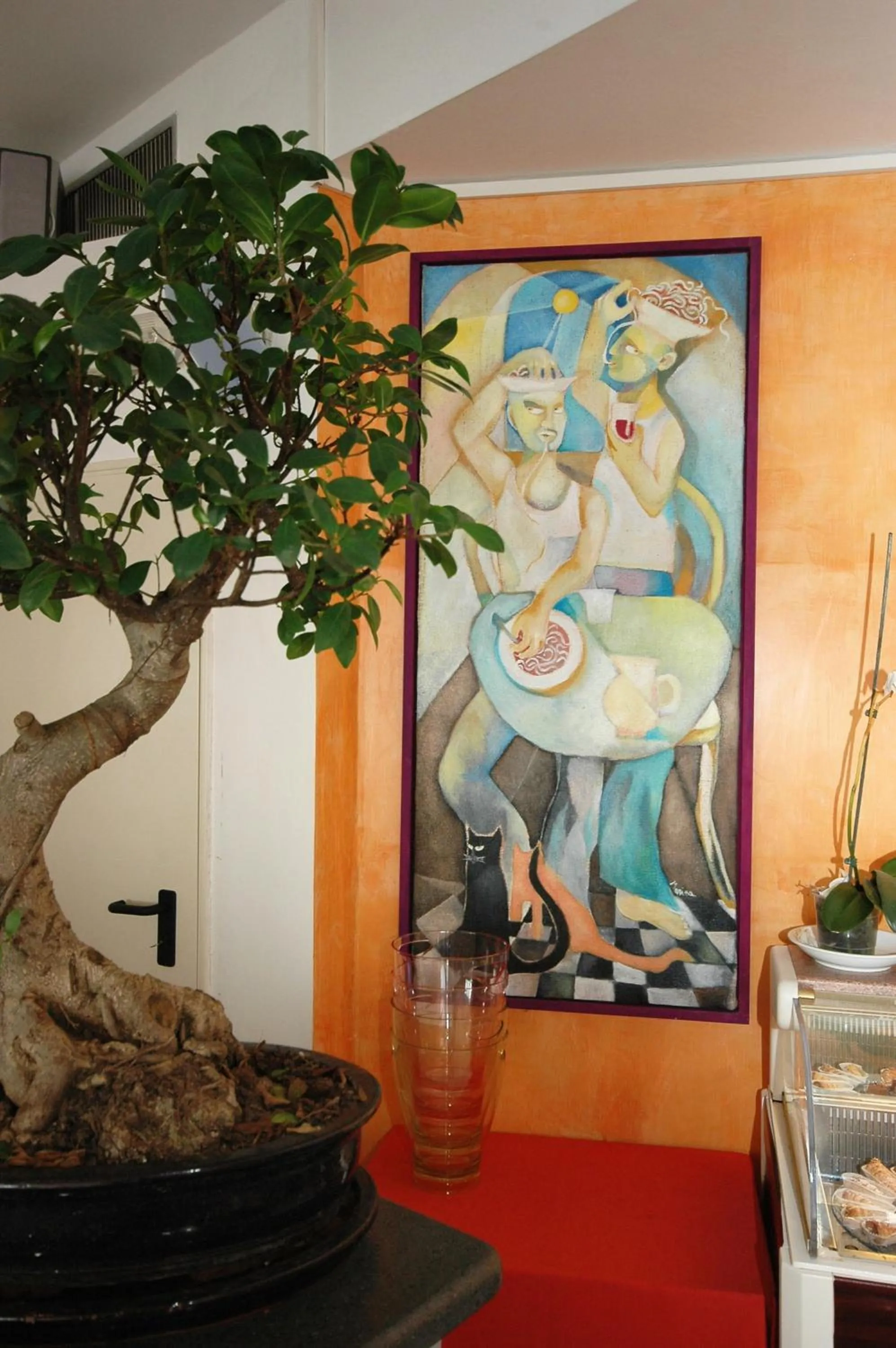 Decorative detail in Hotel Il Pino