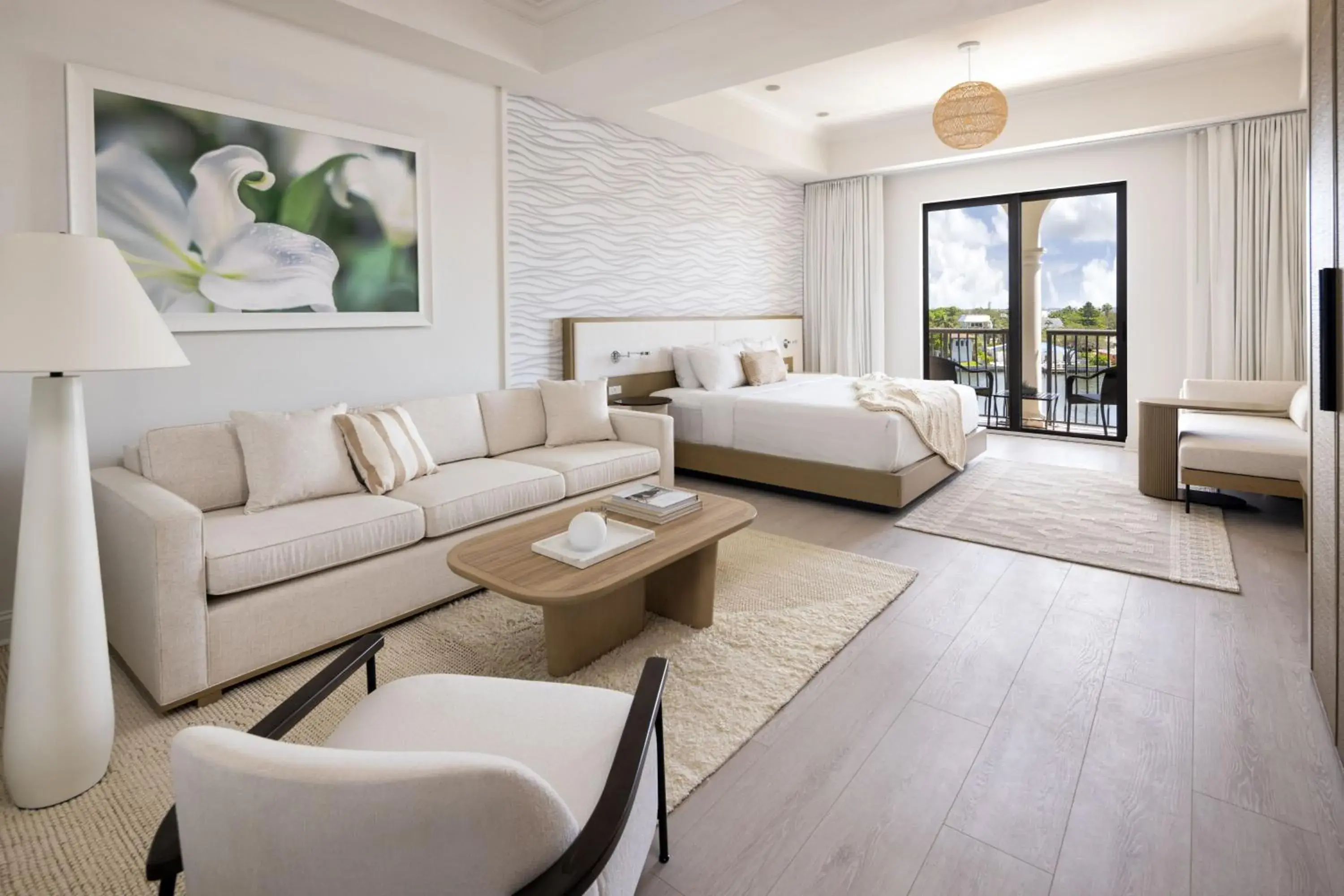 Intracoastal King with Balcony in The Hotel Zamora Intracoastal King with Balcony in The Hotel Zamora