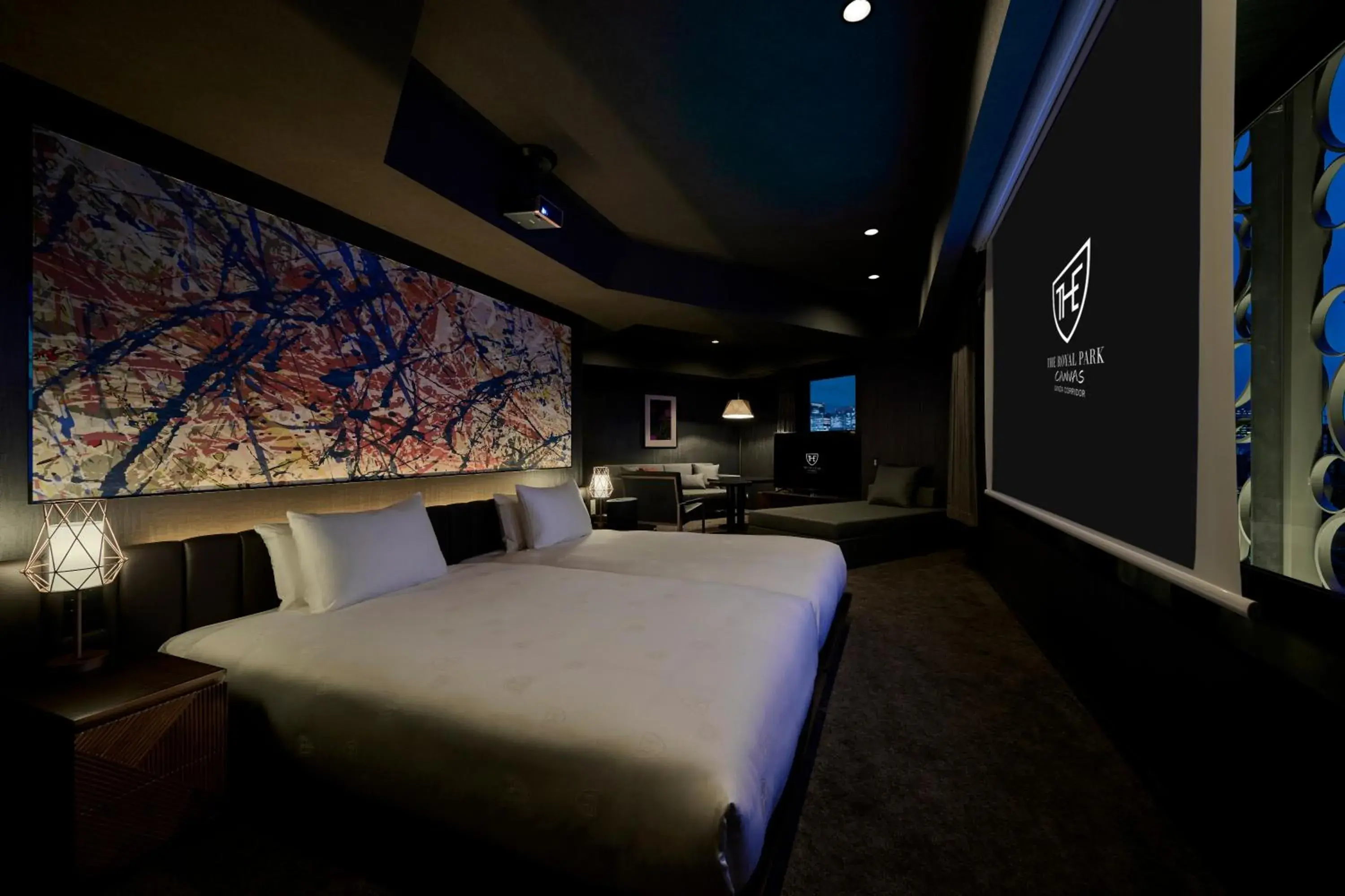 Suite - Canvas in The Royal Park Canvas Ginza Corridor Suite - Canvas in The Royal Park Canvas Ginza Corridor