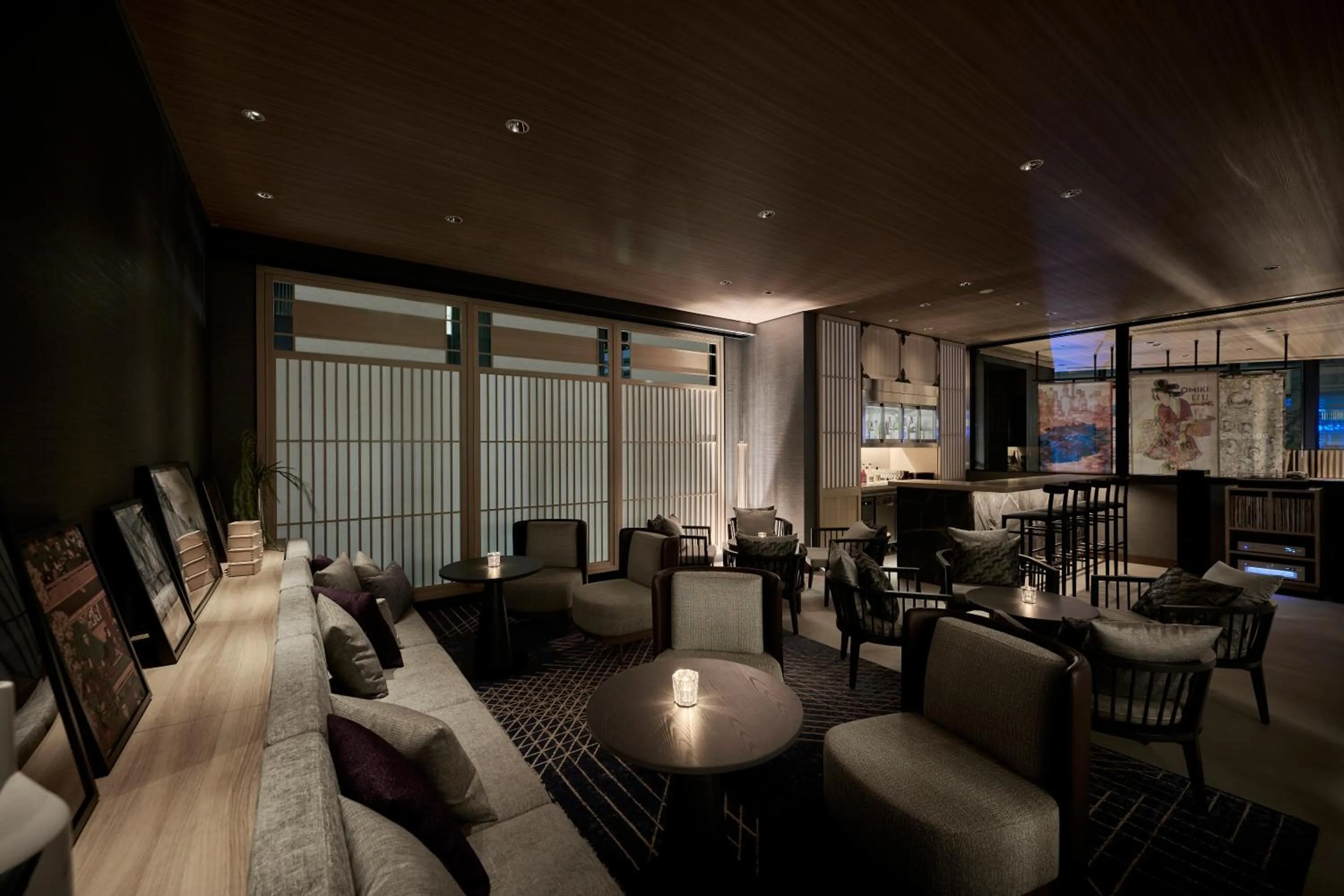 Lounge or bar in The Royal Park Canvas Ginza Corridor