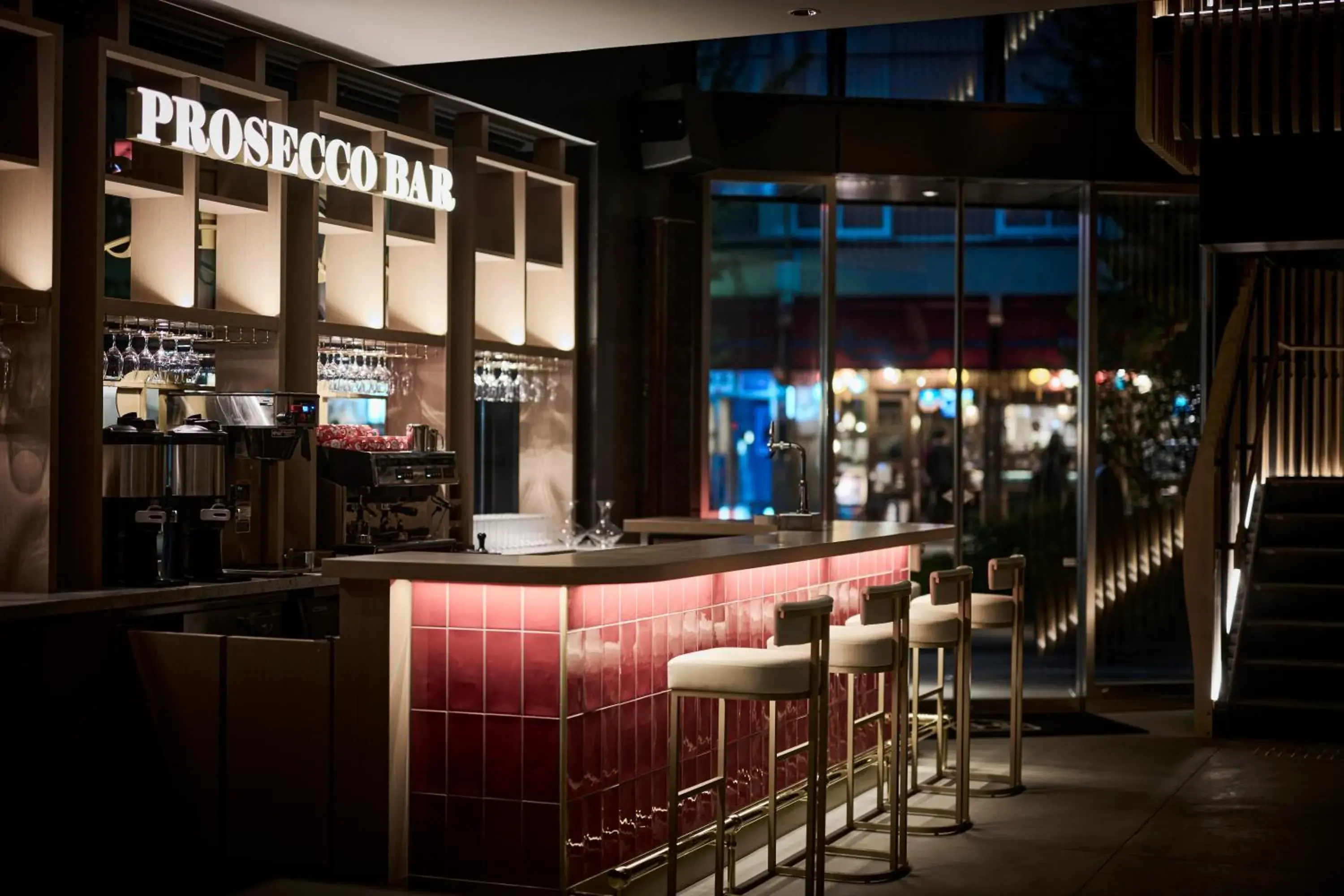 Lounge or bar in The Royal Park Canvas Ginza Corridor Lounge or bar in The Royal Park Canvas Ginza Corridor