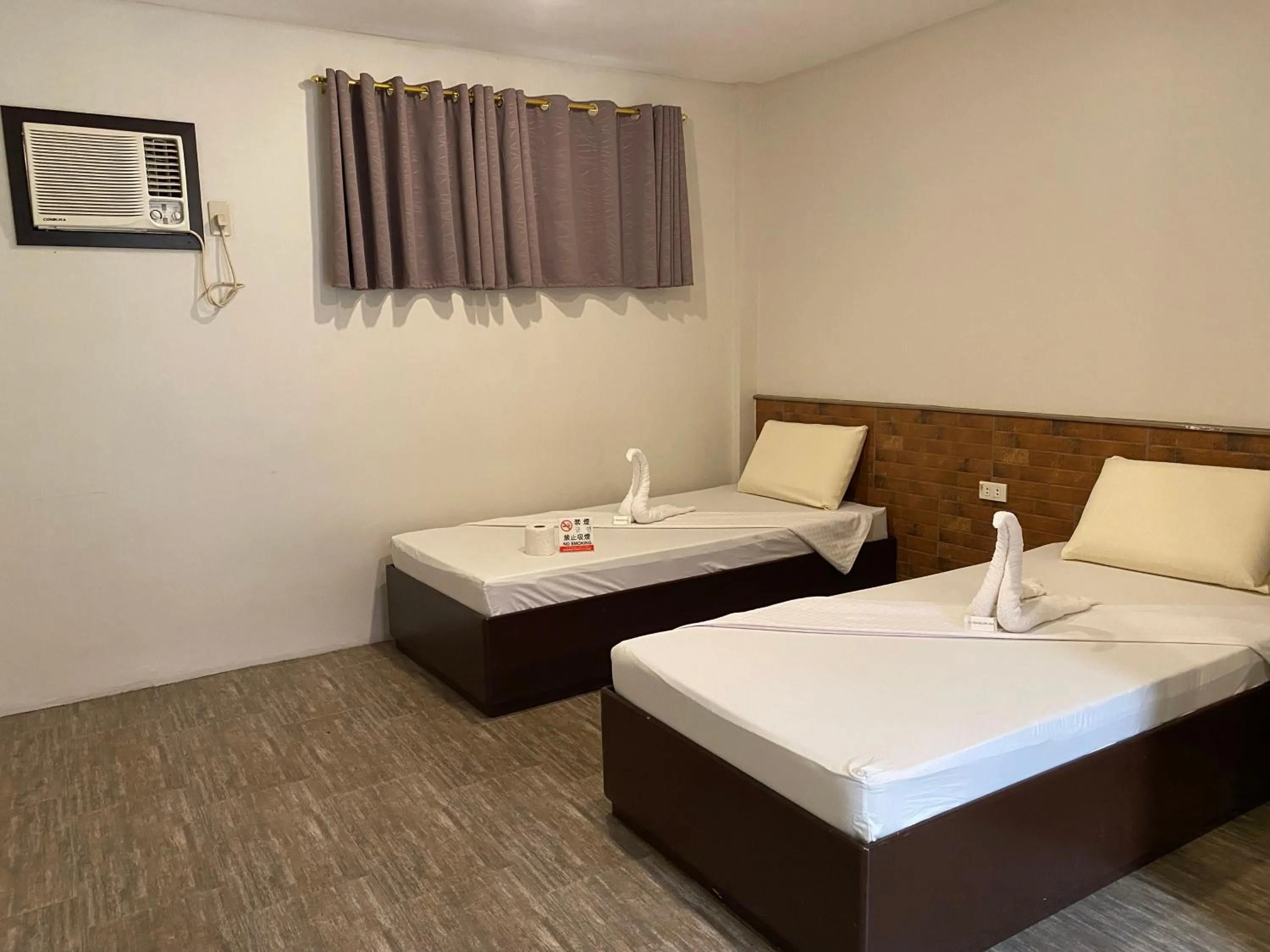 Bed in Traveler's Inn Bajada