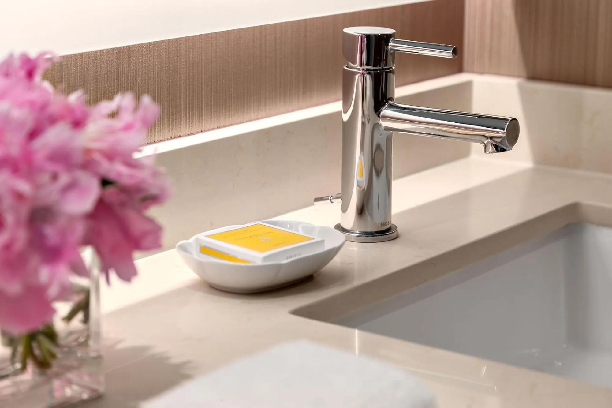 Bathroom in Auberge Vancouver Hotel