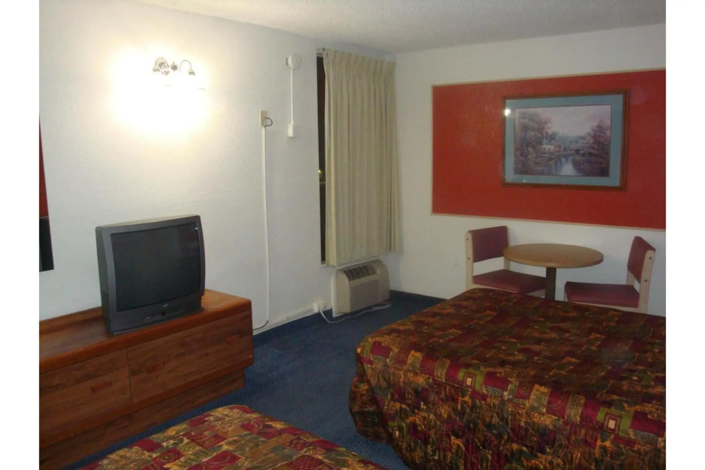 2 Full Bed Smoking in Travelers Inn by Hotel O Lake Havasu City 2 Full Bed Smoking in Travelers Inn by Hotel O Lake Havasu City