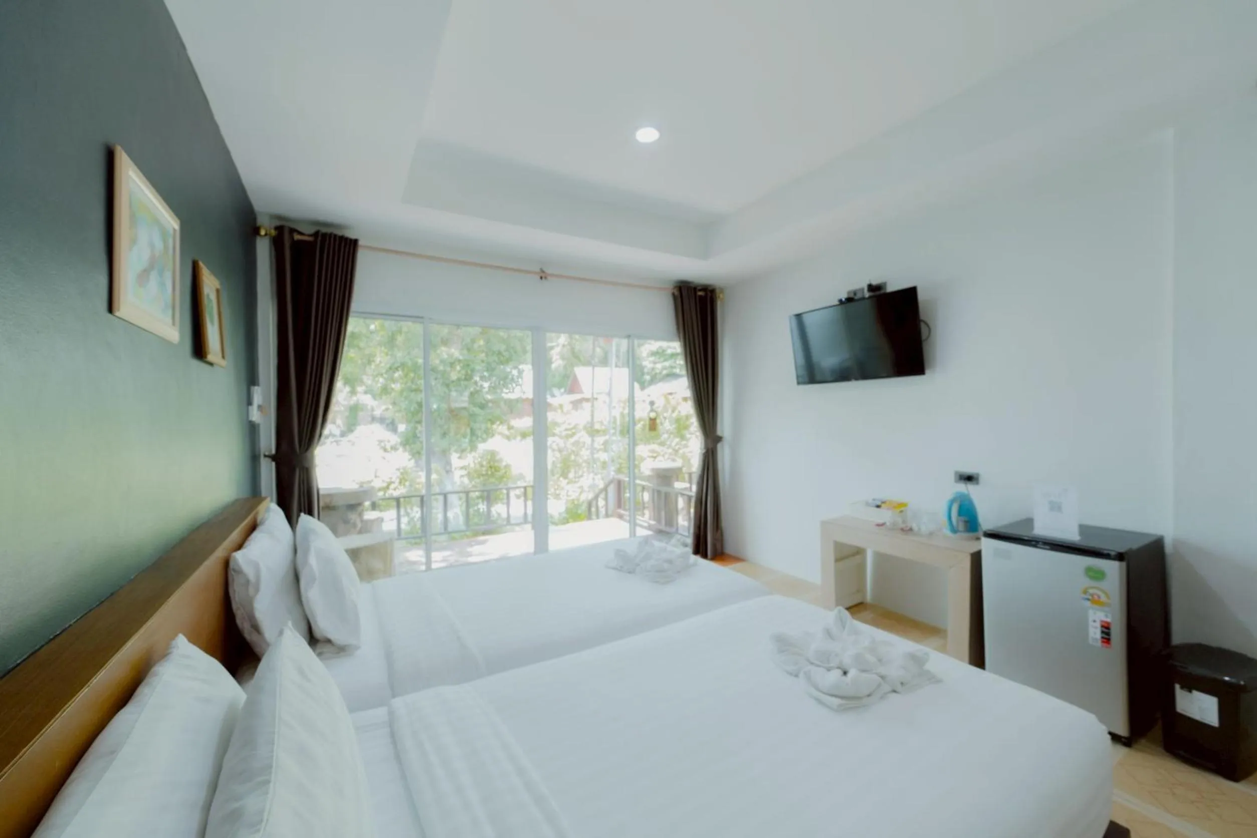 Bed in Samet Lucky Resort