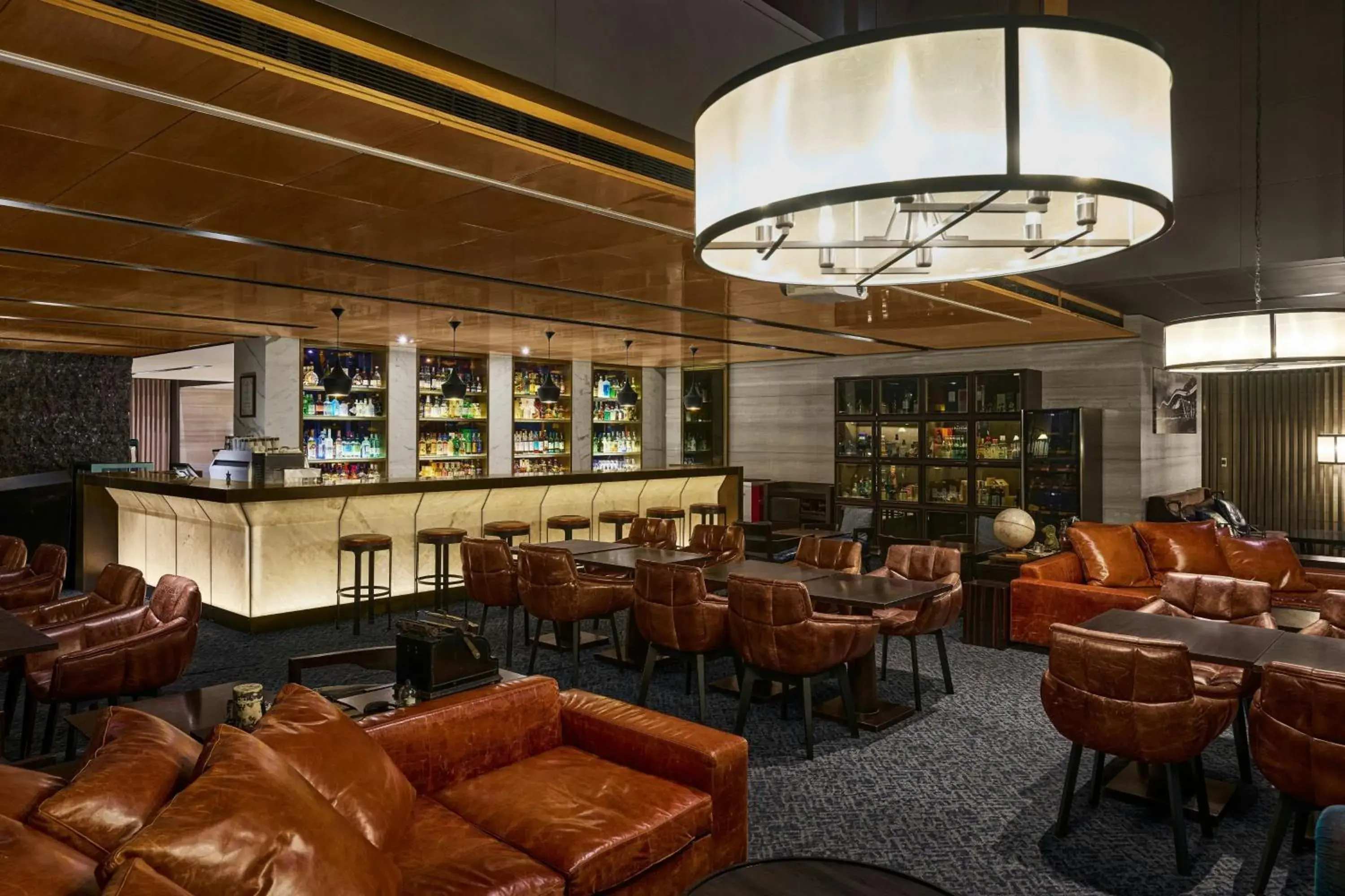 Lounge or bar in Madison Taipei, a Tribute Portfolio Hotel Lounge or bar in Madison Taipei, a Tribute Portfolio Hotel