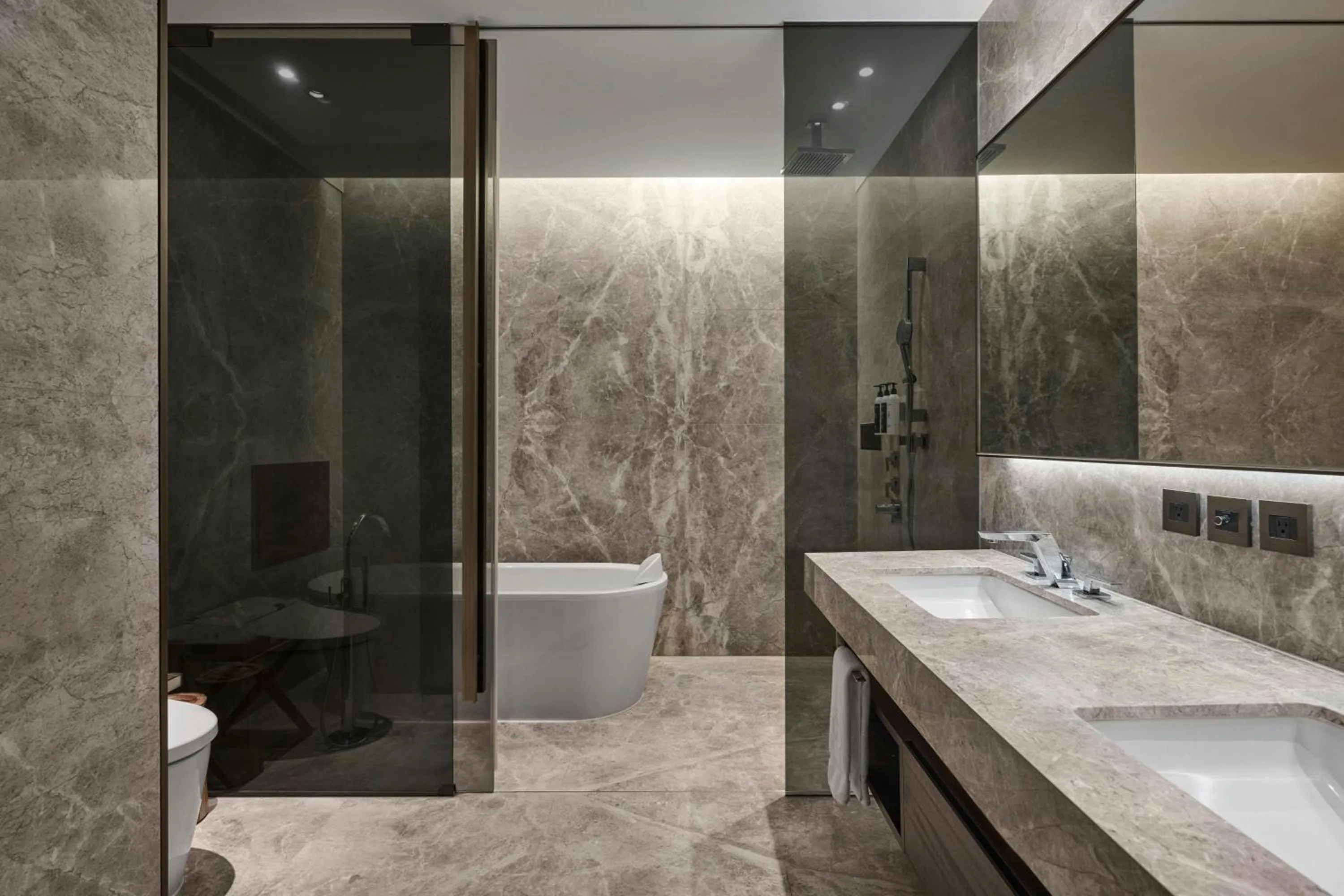 Bathroom in Madison Taipei, a Tribute Portfolio Hotel