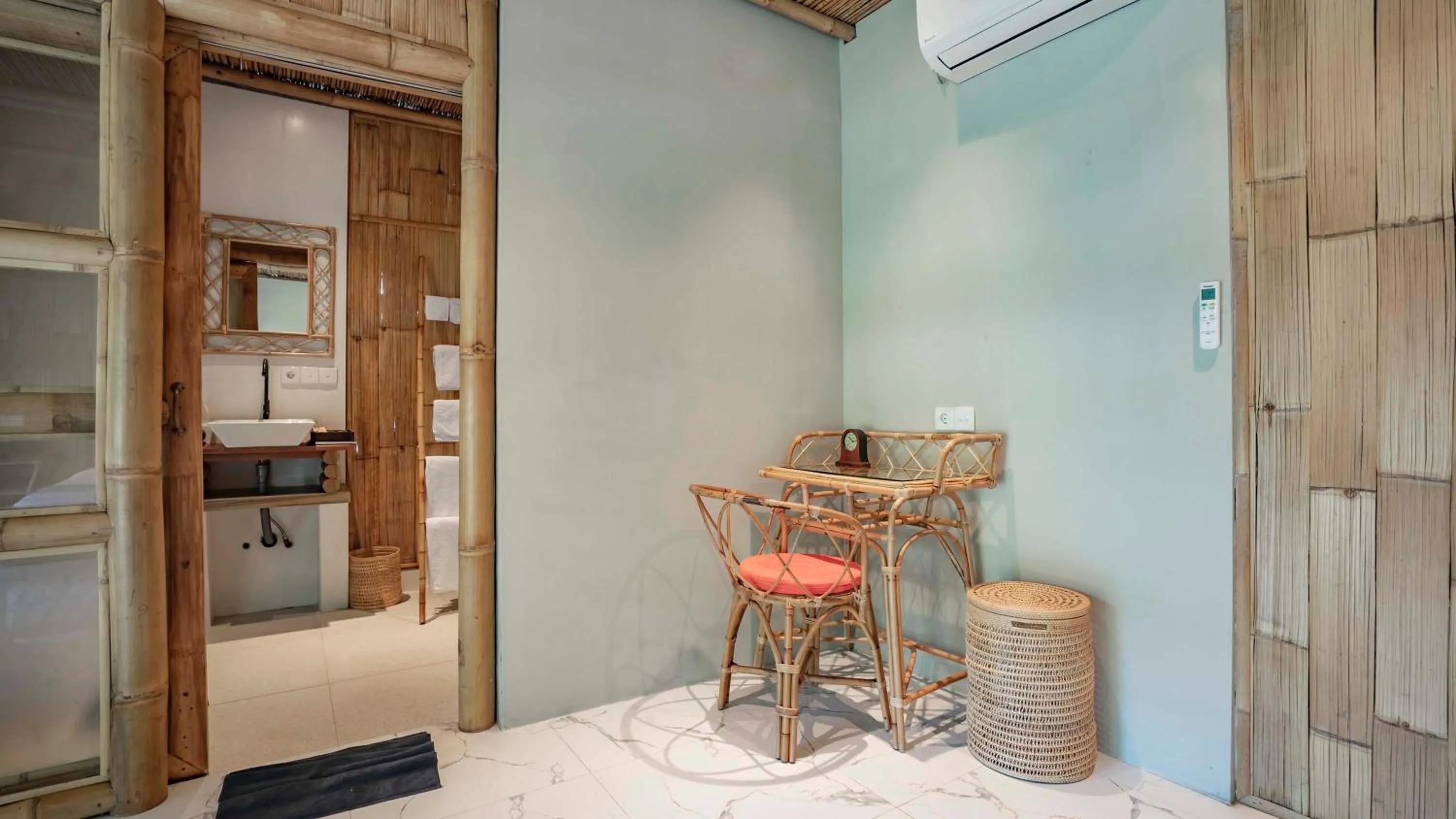 Bedroom in Pravasa Gili Resort by KajaNe