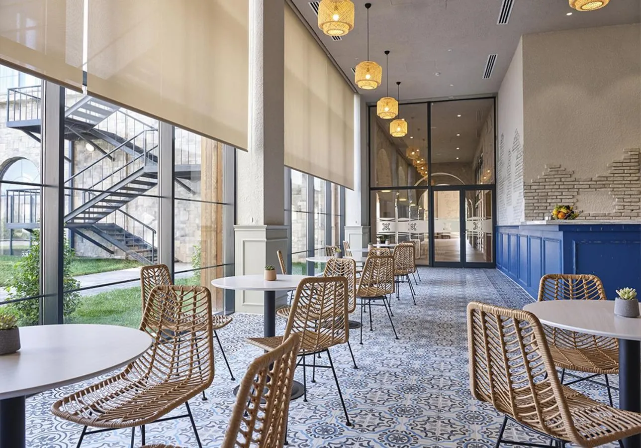 Restaurant/places to eat in Basqal Resort & SPA