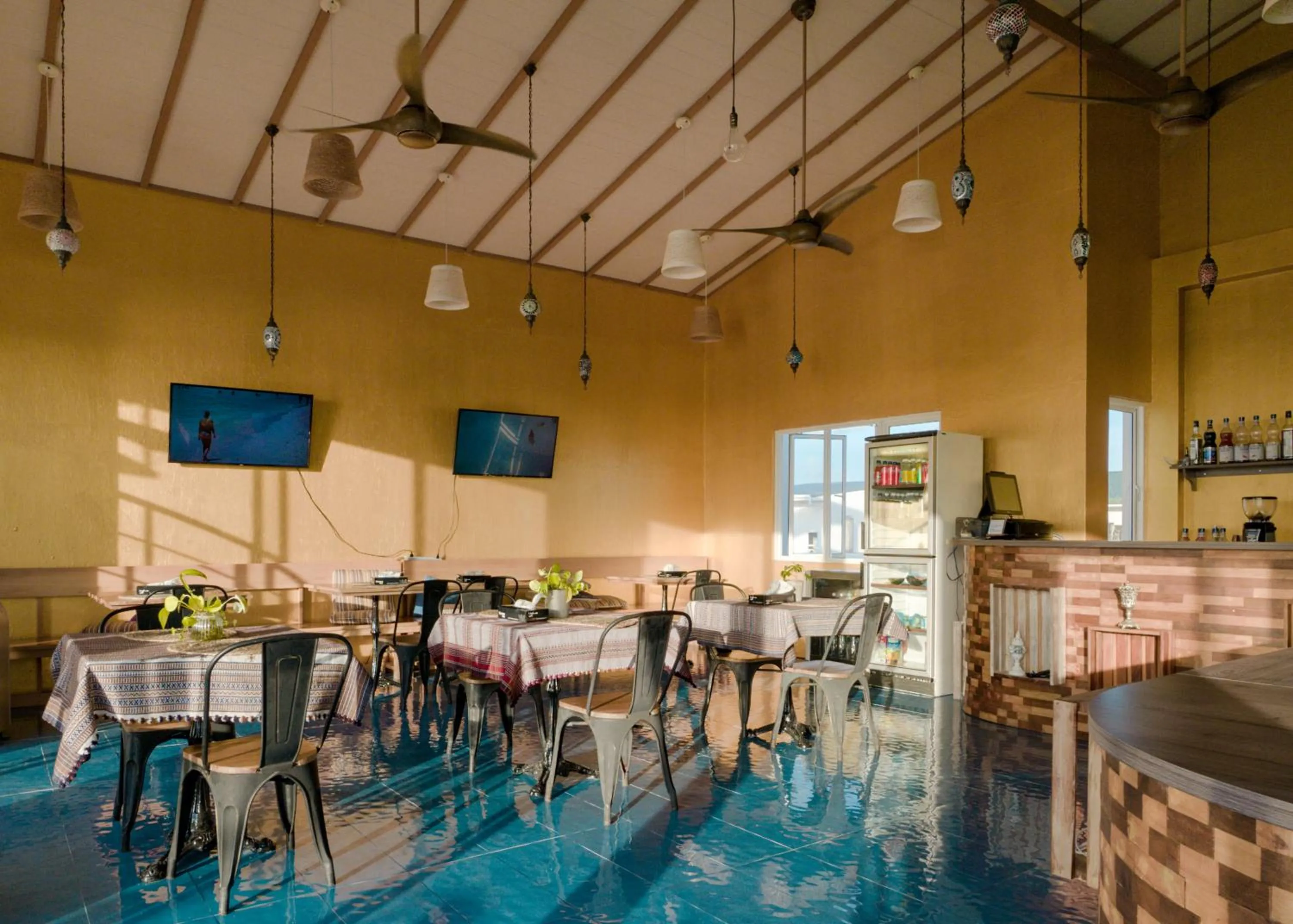 Restaurant/places to eat in Lea Spa Hotel